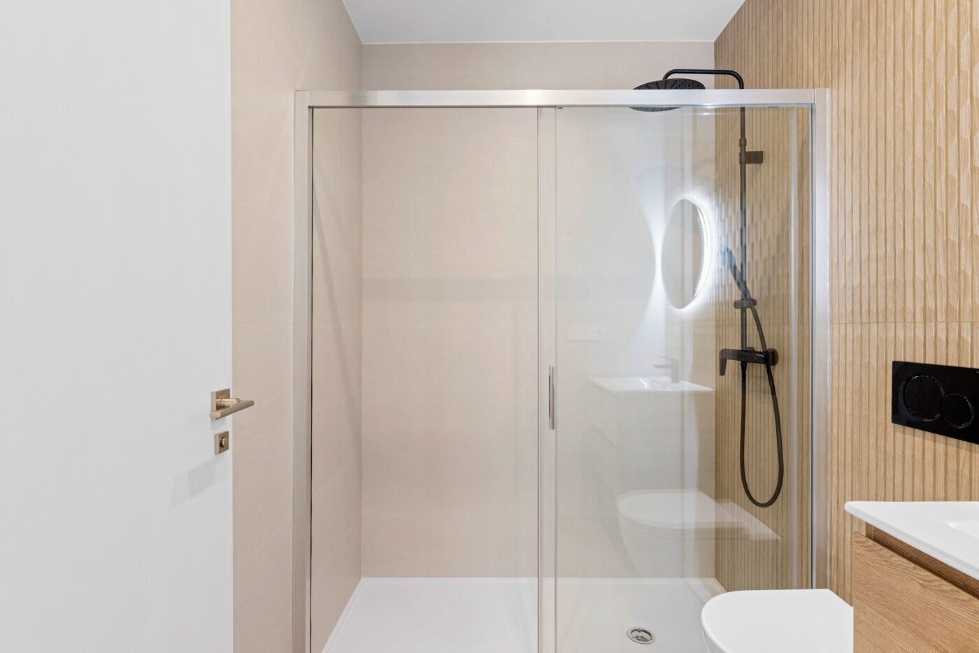 4-Bedroom Ground Floor Apartment in Benijófar - Image 16