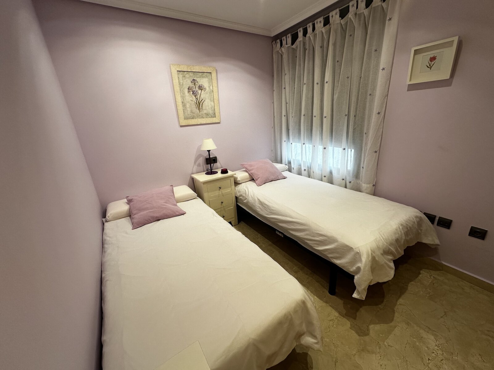 2-Bedroom Apartment in Guardamar del Segura - Image 13