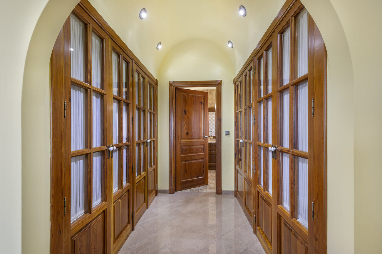 5-Bedroom Villa in Centro, Torrevieja - Image 25