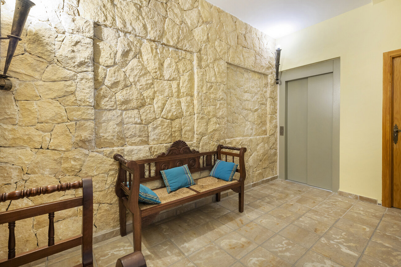 5-Bedroom Villa in Centro, Torrevieja - Image 43