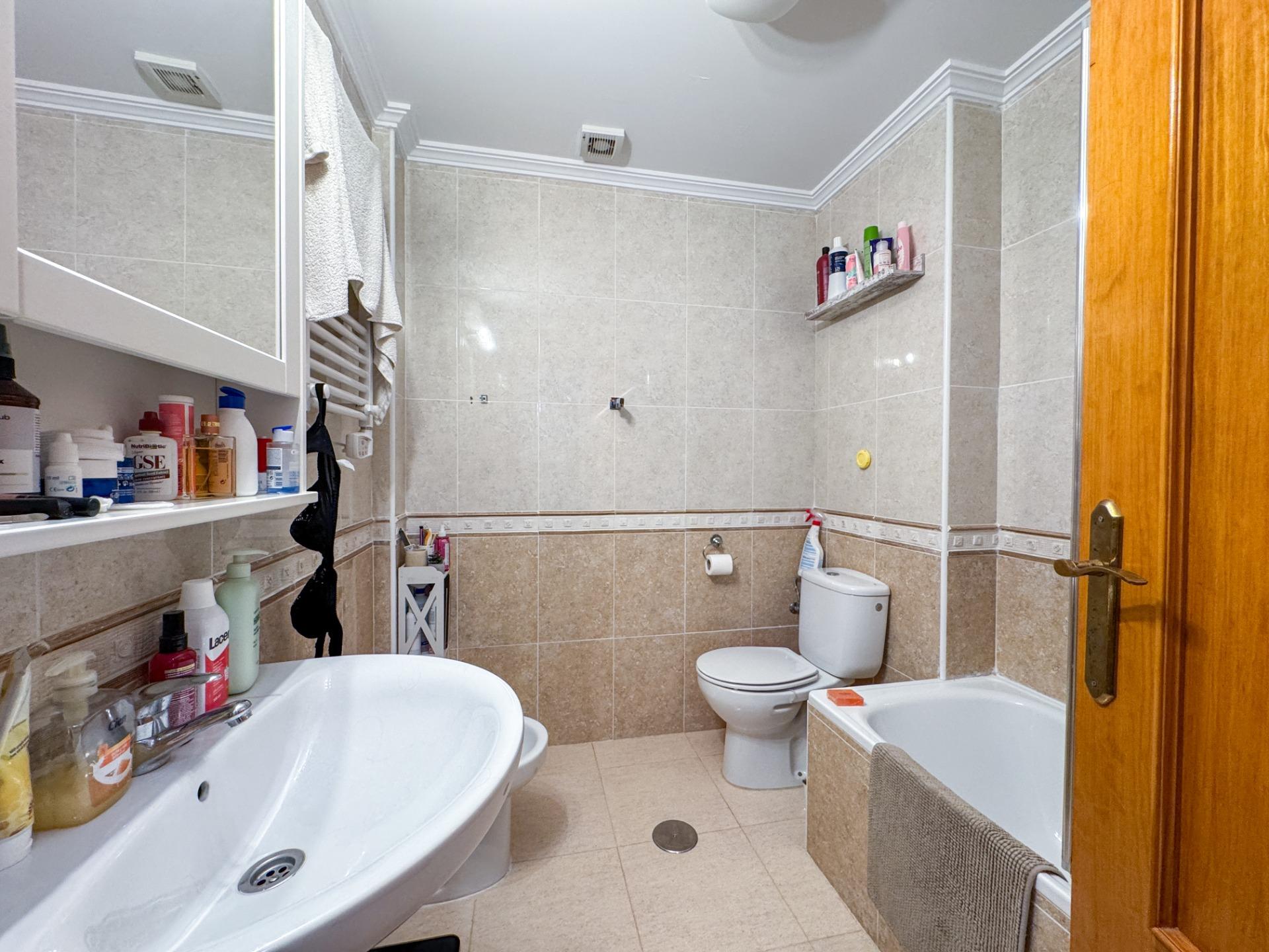 2-Bedroom Ground Floor Apartment in Orihuela Costa - Image 8