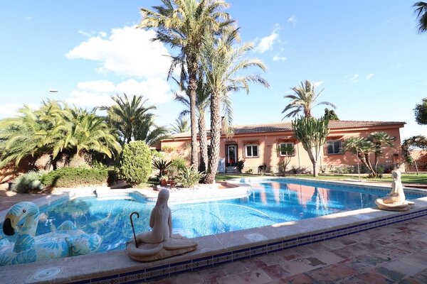 5 magamistuba - Villa - San Luis Torrevieja