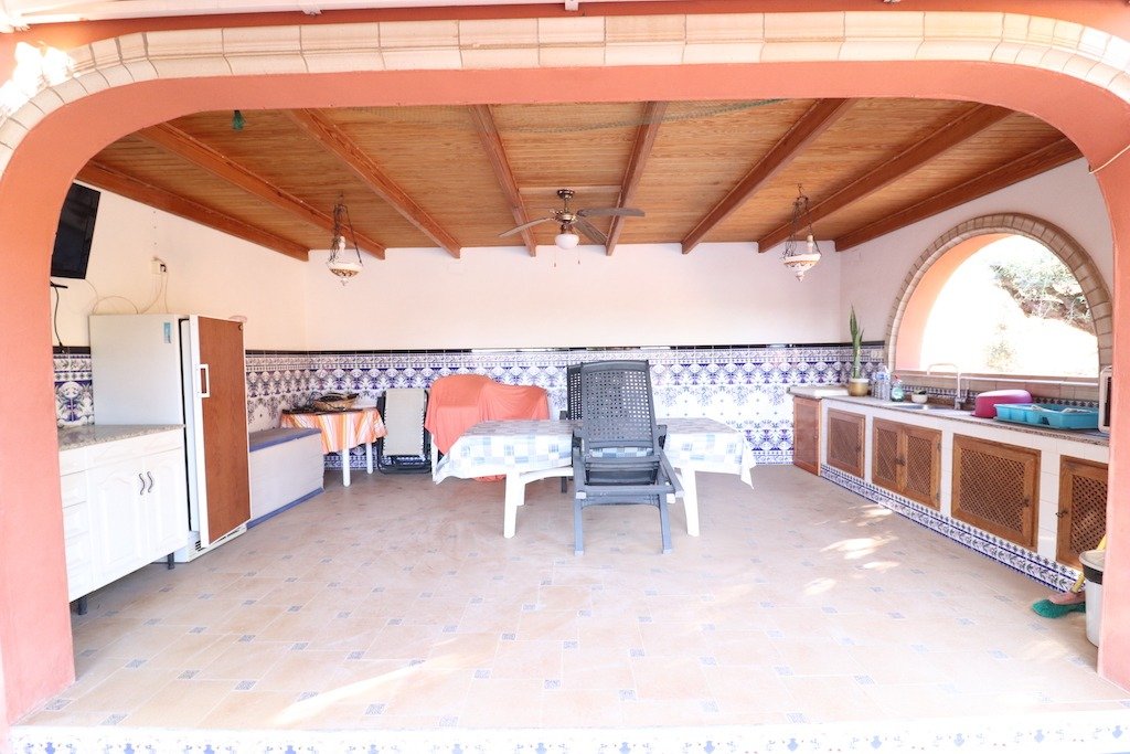 5-Bedroom Villa in  Torrevieja - Image 26