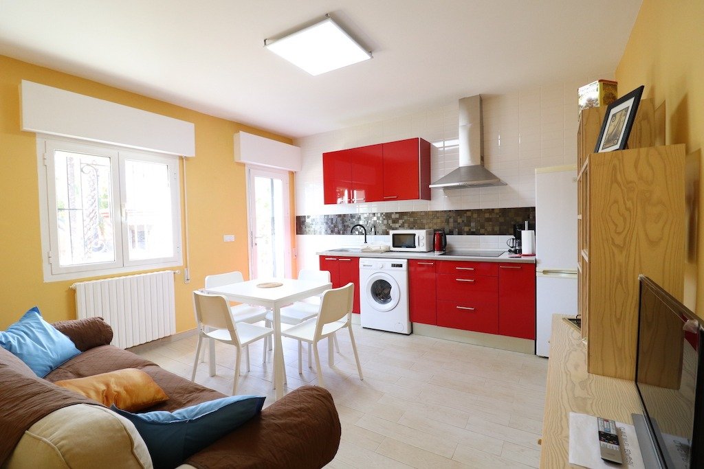 5-Bedroom Villa in  Torrevieja - Image 5