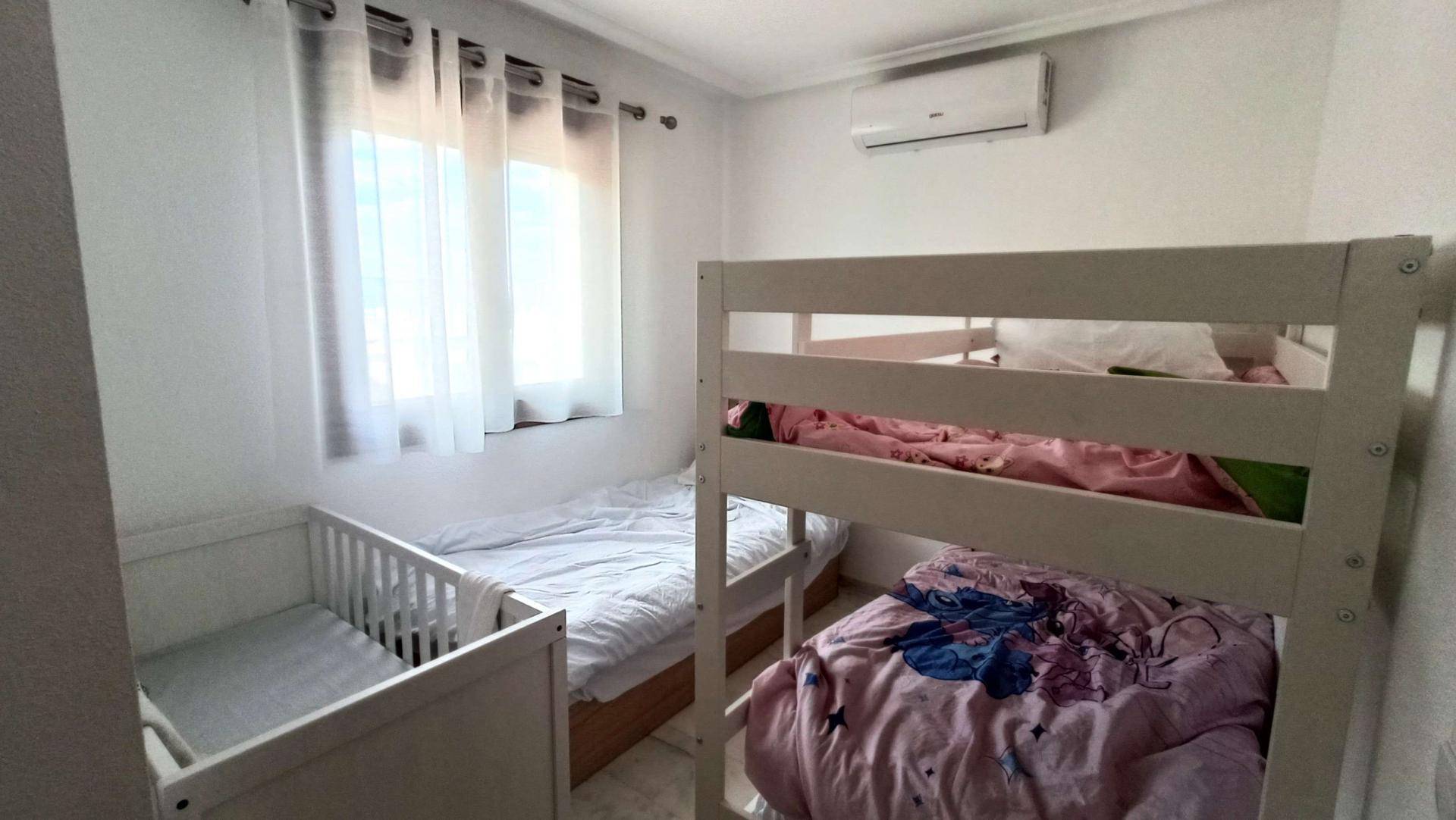 2-Bedroom Apartment in Comunidad Valenciana, Algorfa - Image 17