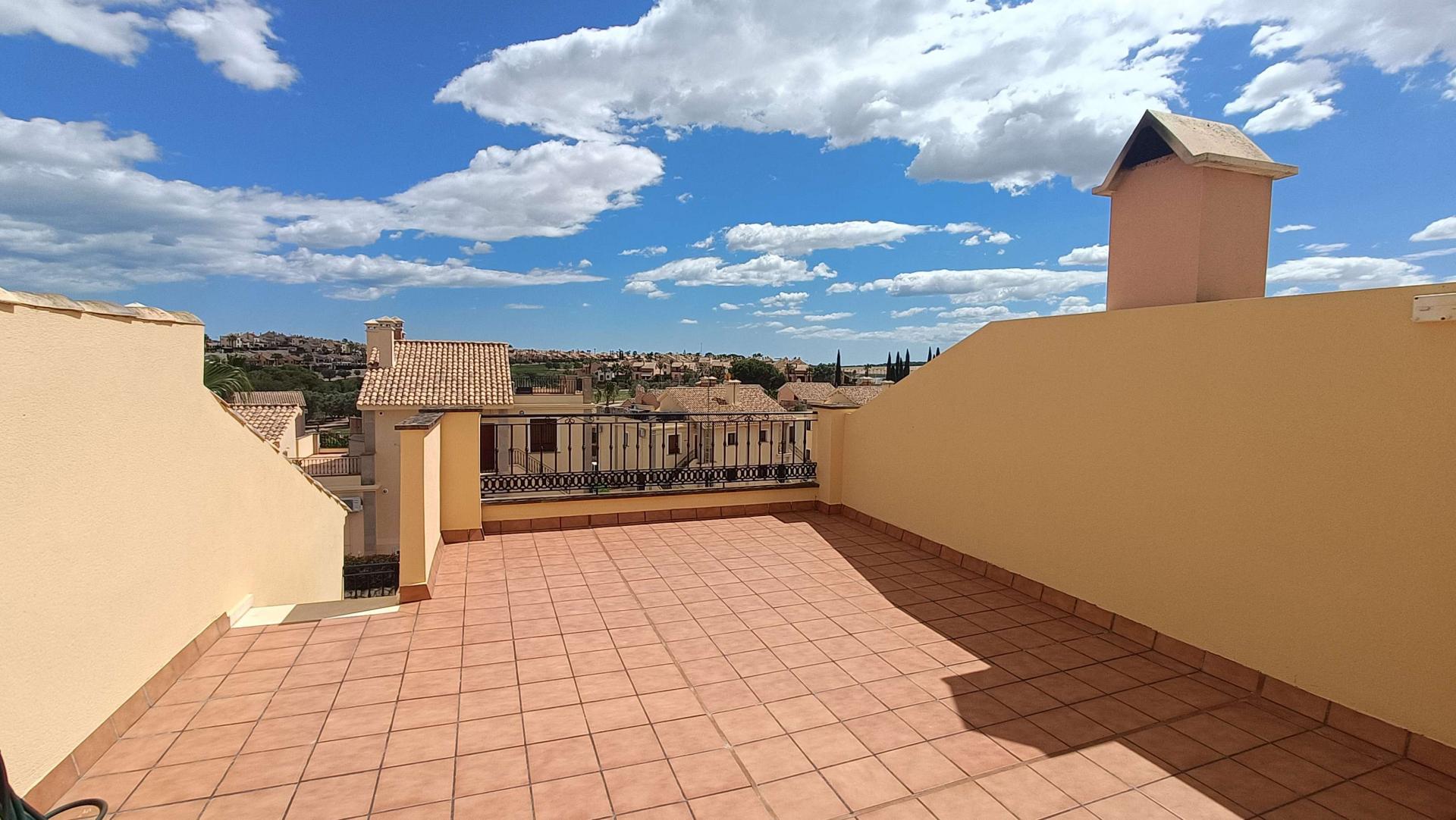 2-Bedroom Apartment in Comunidad Valenciana, Algorfa - Image 26