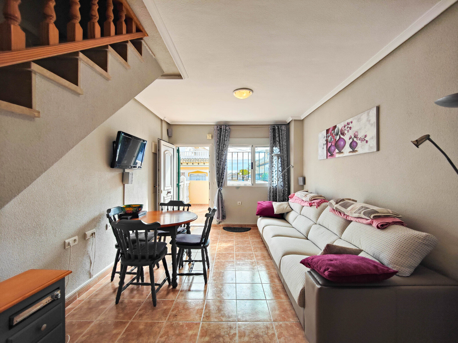 3-Bedroom House in Orihuela - Image 37