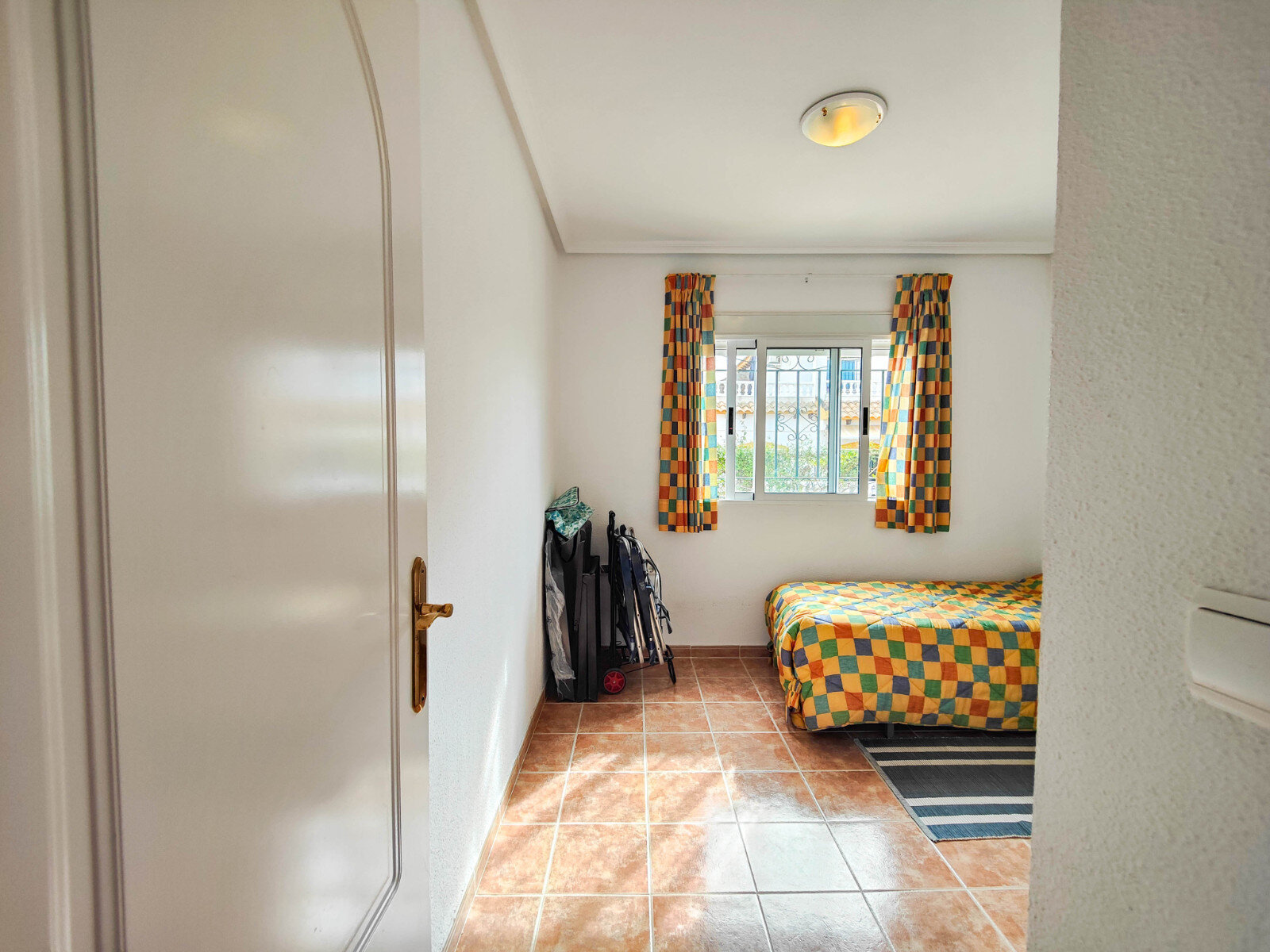 3-Bedroom House in Orihuela - Image 39