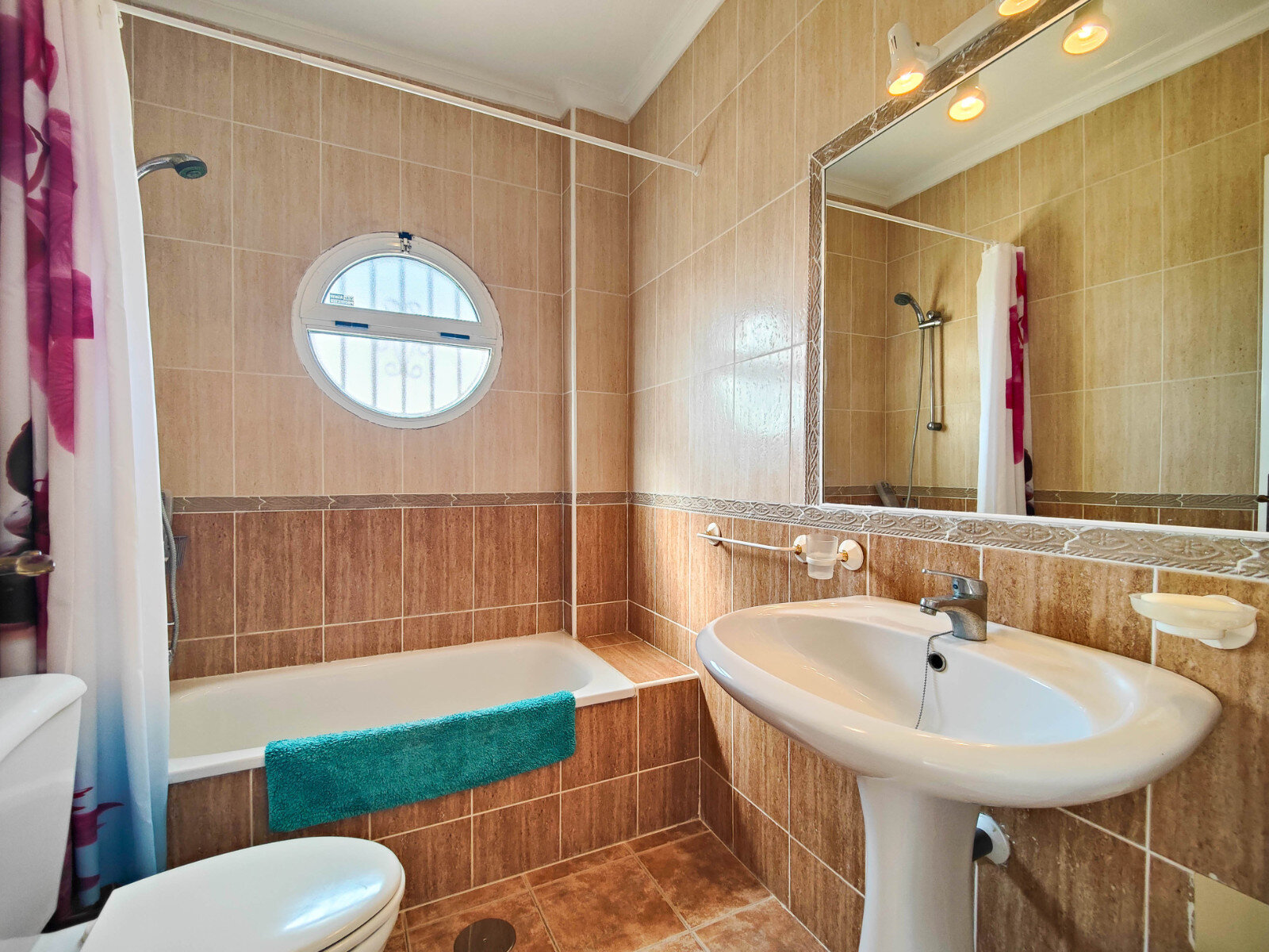 3-Bedroom House in Orihuela - Image 47