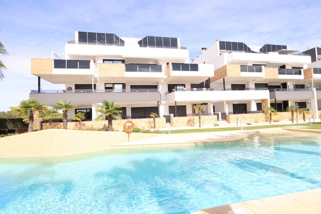 2-Bedroom Apartment in Los Almendros-la Florida, Orihuela Costa - Image 4