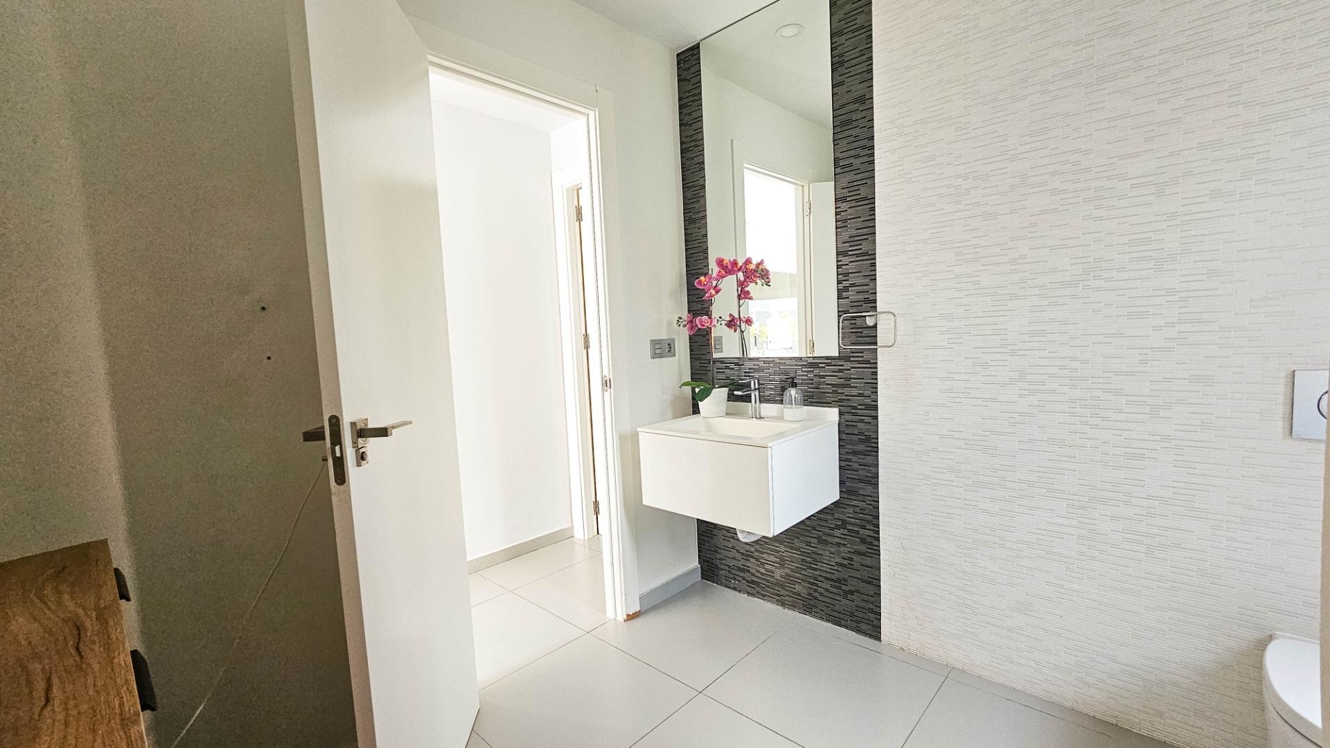 3-Bedroom Villa in Rojales - Image 11