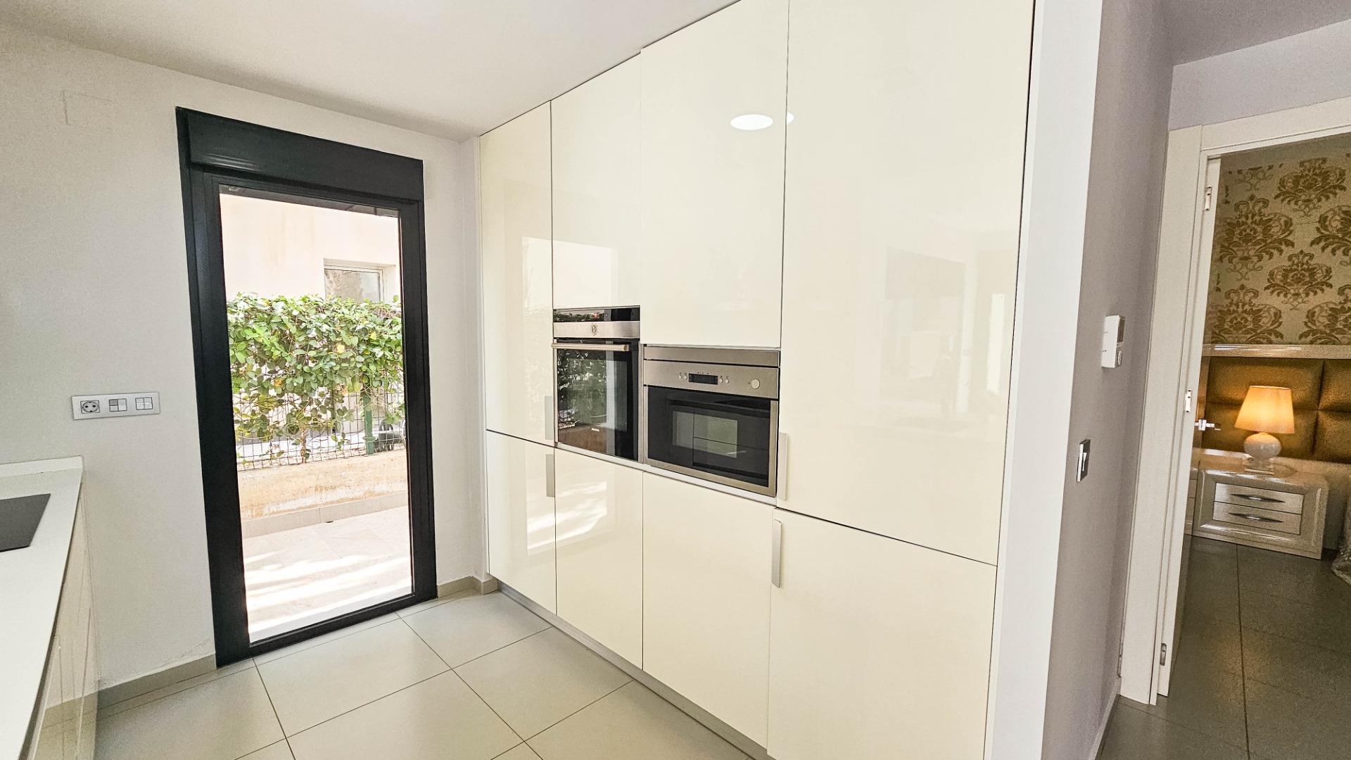 3-Bedroom Villa in Rojales - Image 20