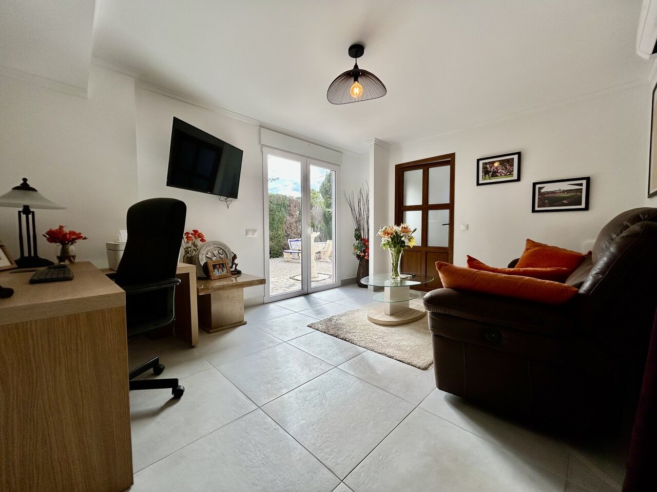 6-Bedroom Villa in Cabo Roig - Image 18