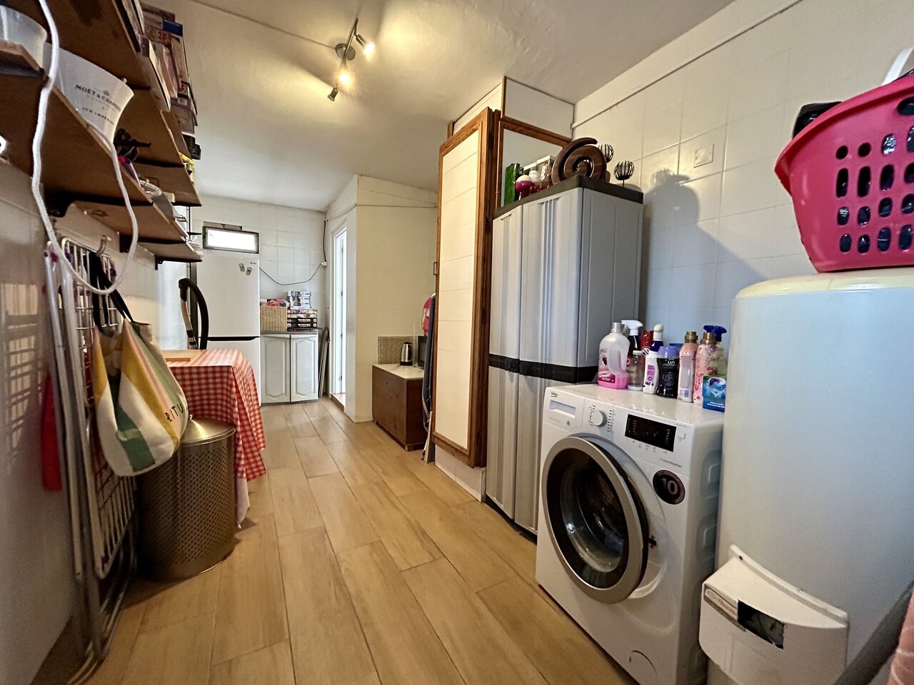 6-Bedroom Villa in Cabo Roig - Image 33