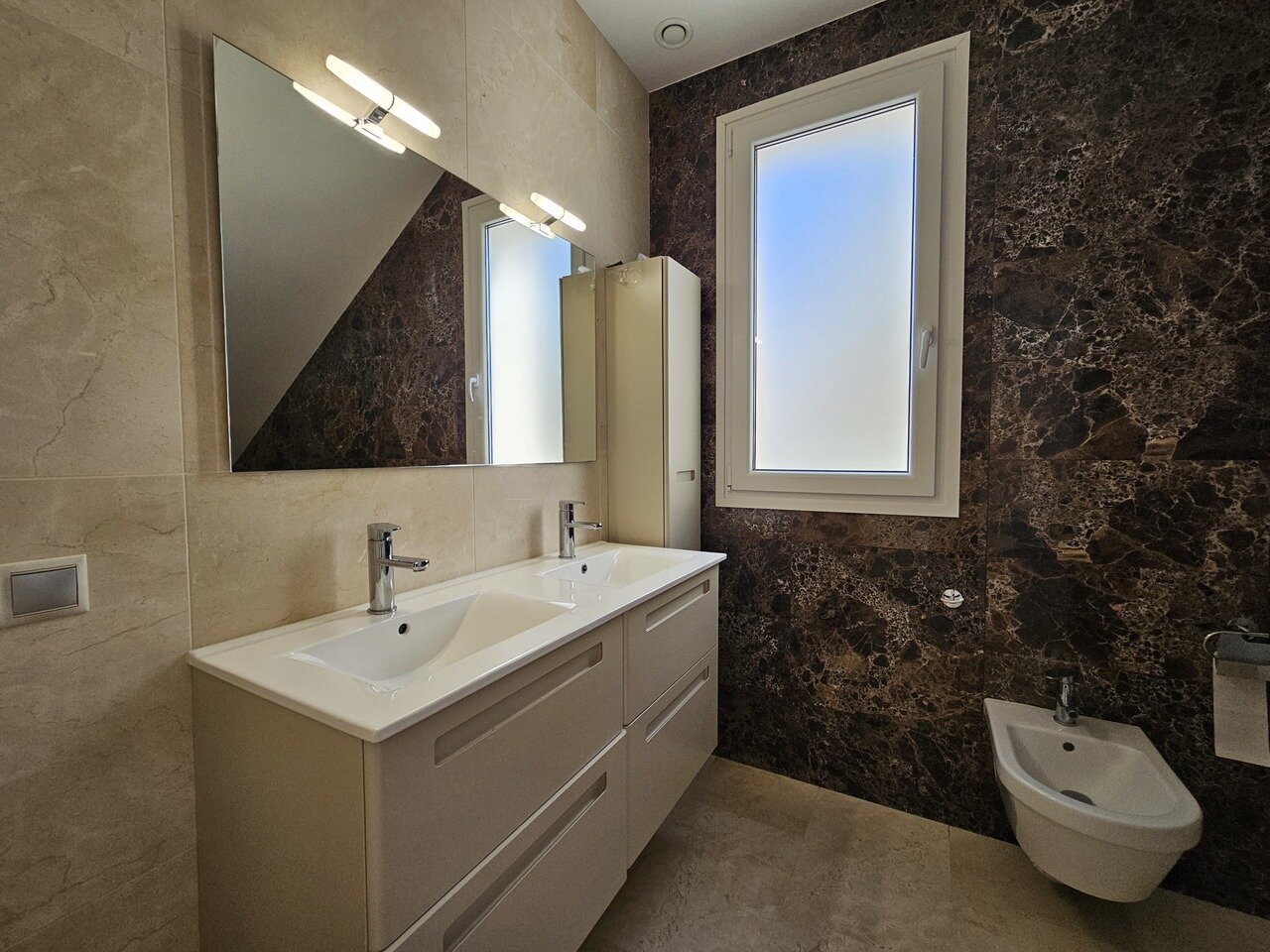 5-Bedroom Villa in La Zenia, Orihuela Costa - Image 17