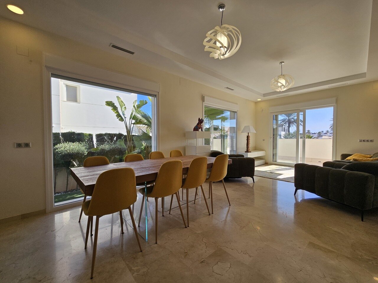 5-Bedroom Villa in La Zenia, Orihuela Costa - Image 9