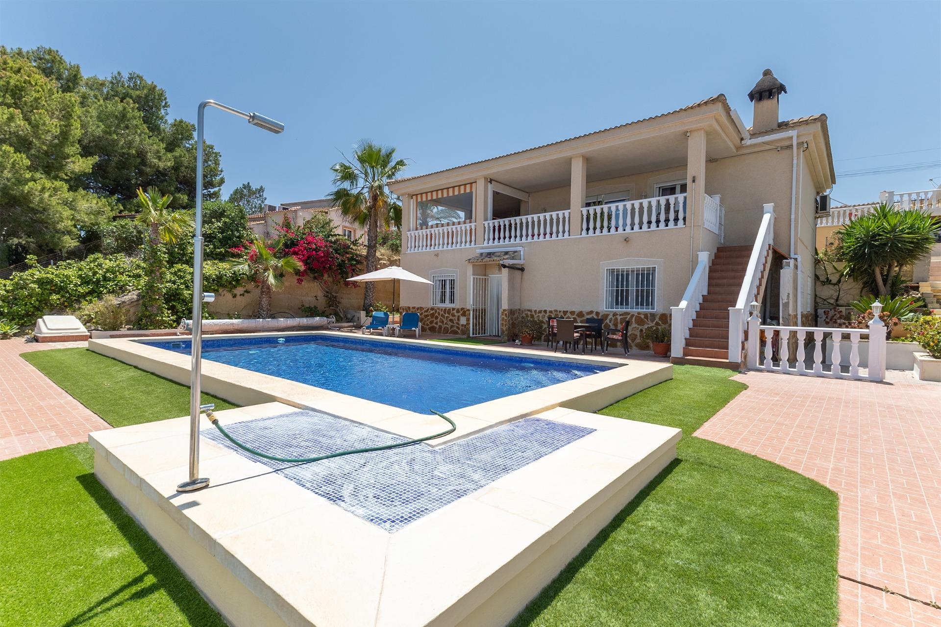 5-Bedroom House in Algorfa - Image 3