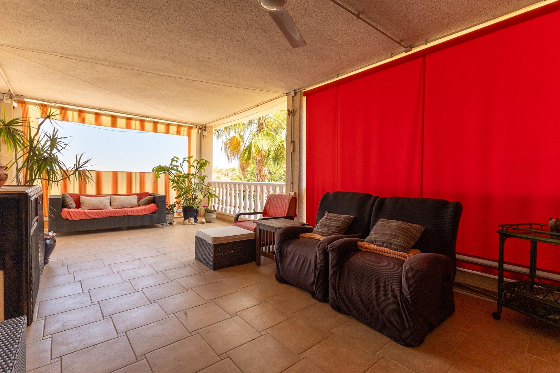 5-Bedroom House in Algorfa - Image 7