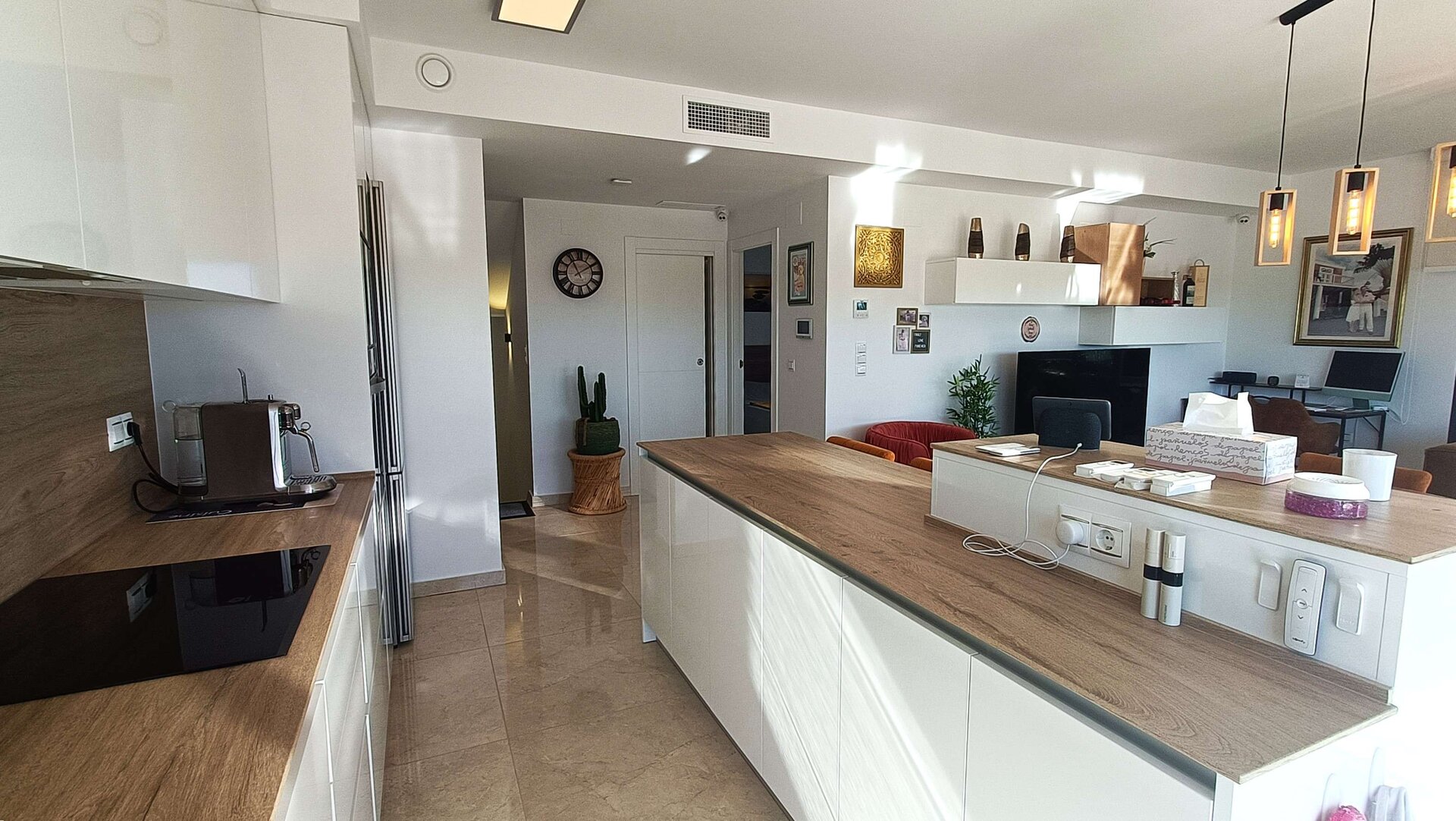 3-Bedroom Villa in Los Montesinos - Image 10