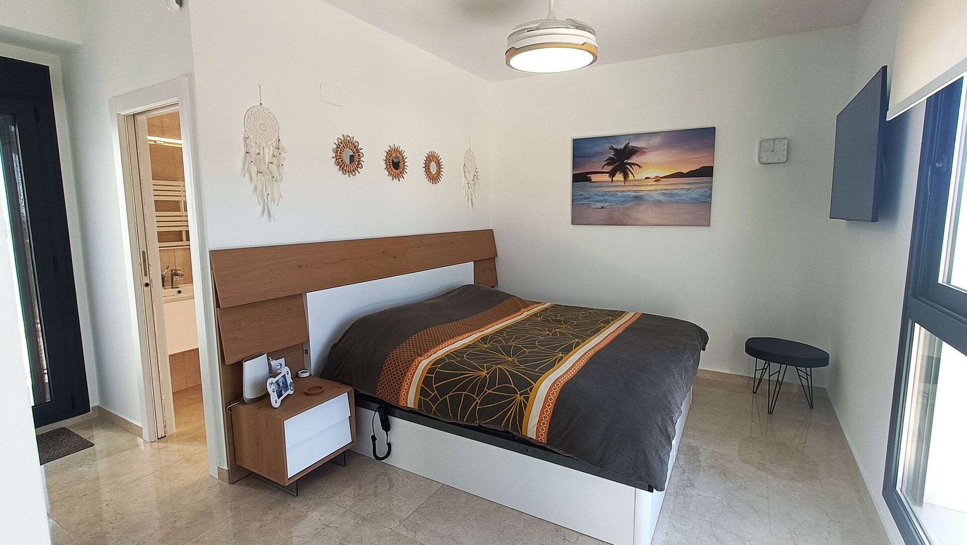 3-Bedroom Villa in Los Montesinos - Image 17
