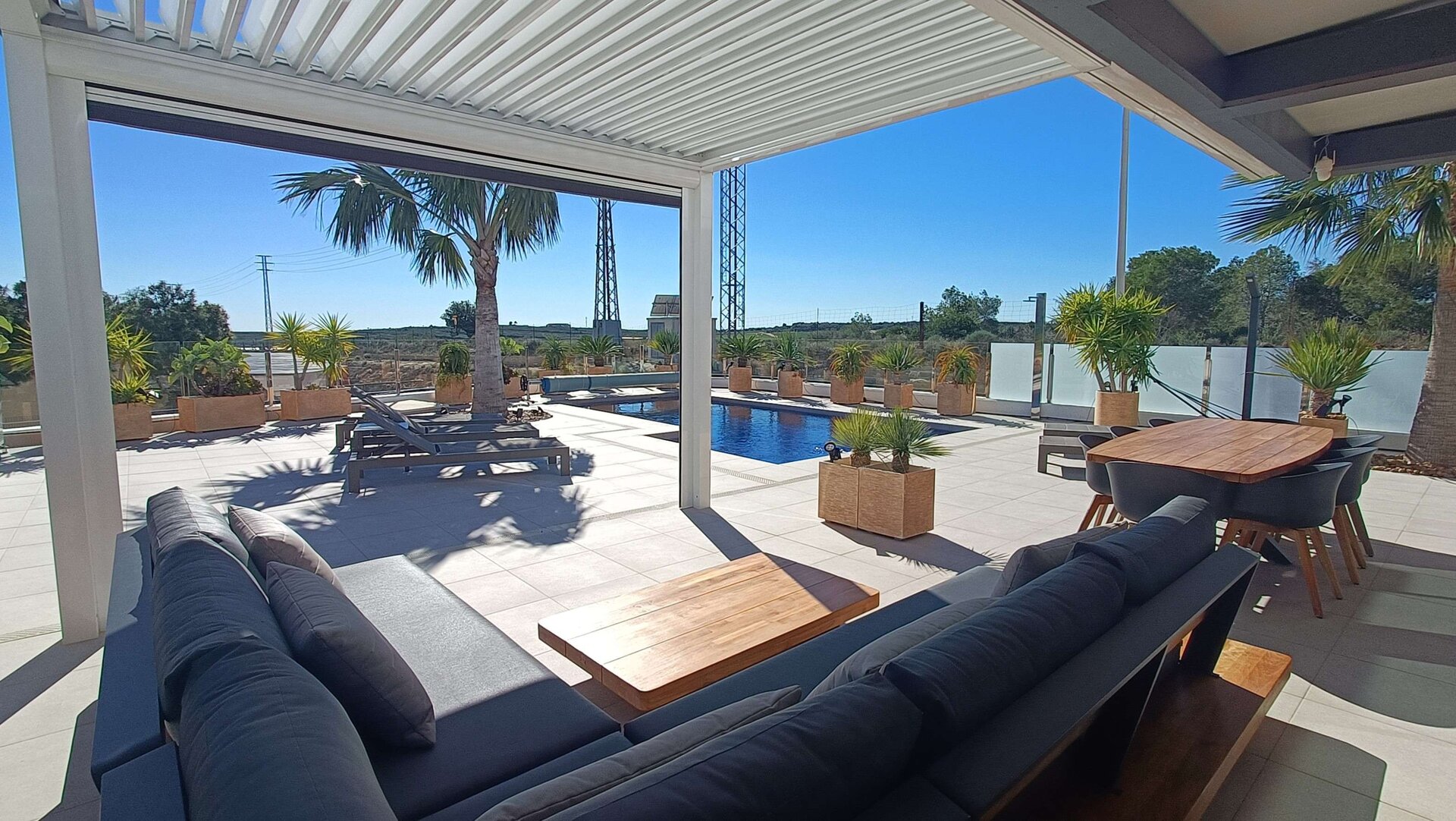 3-Bedroom Villa in Los Montesinos - Image 47