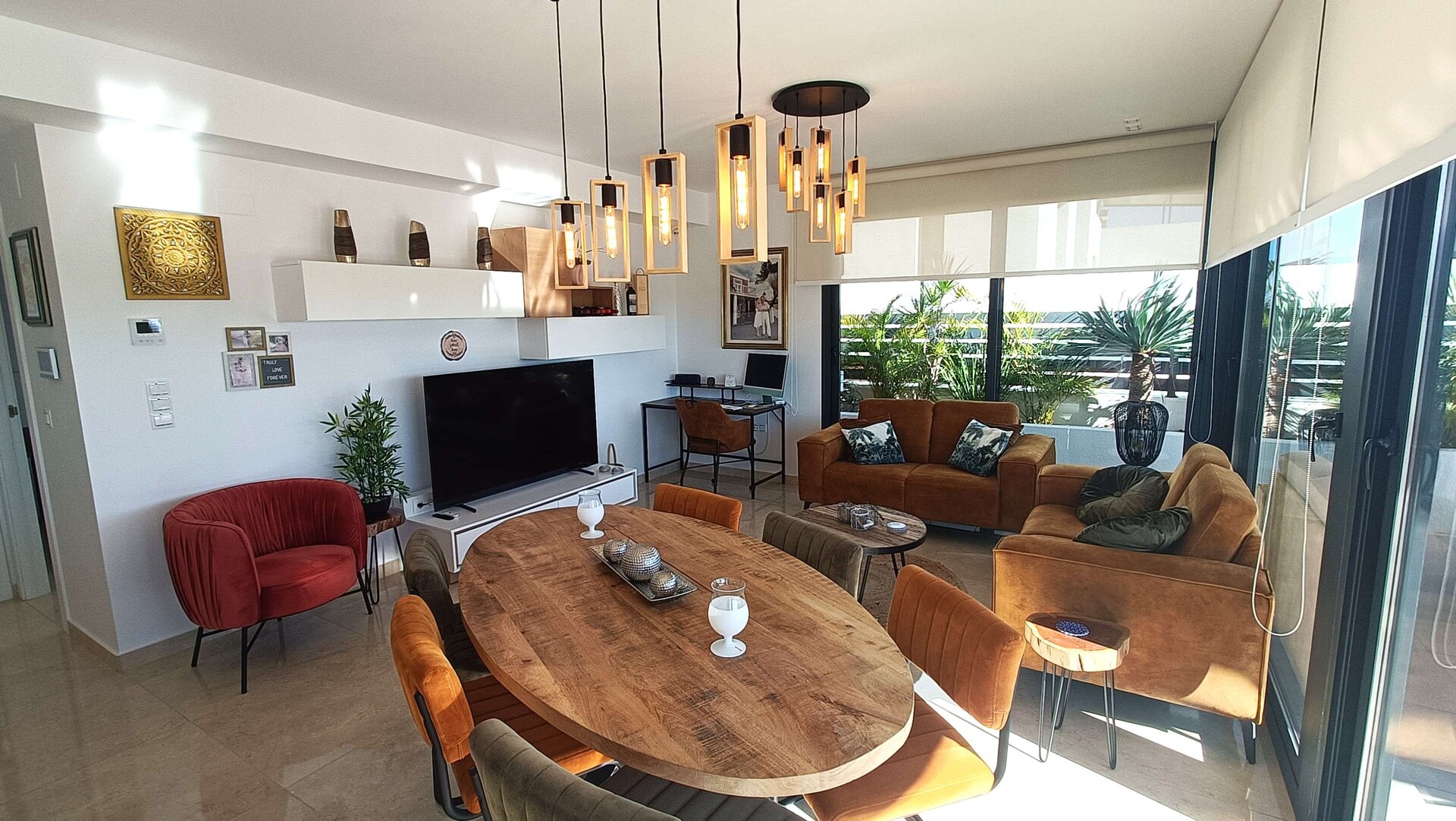 3-Bedroom Villa in Los Montesinos - Image 7