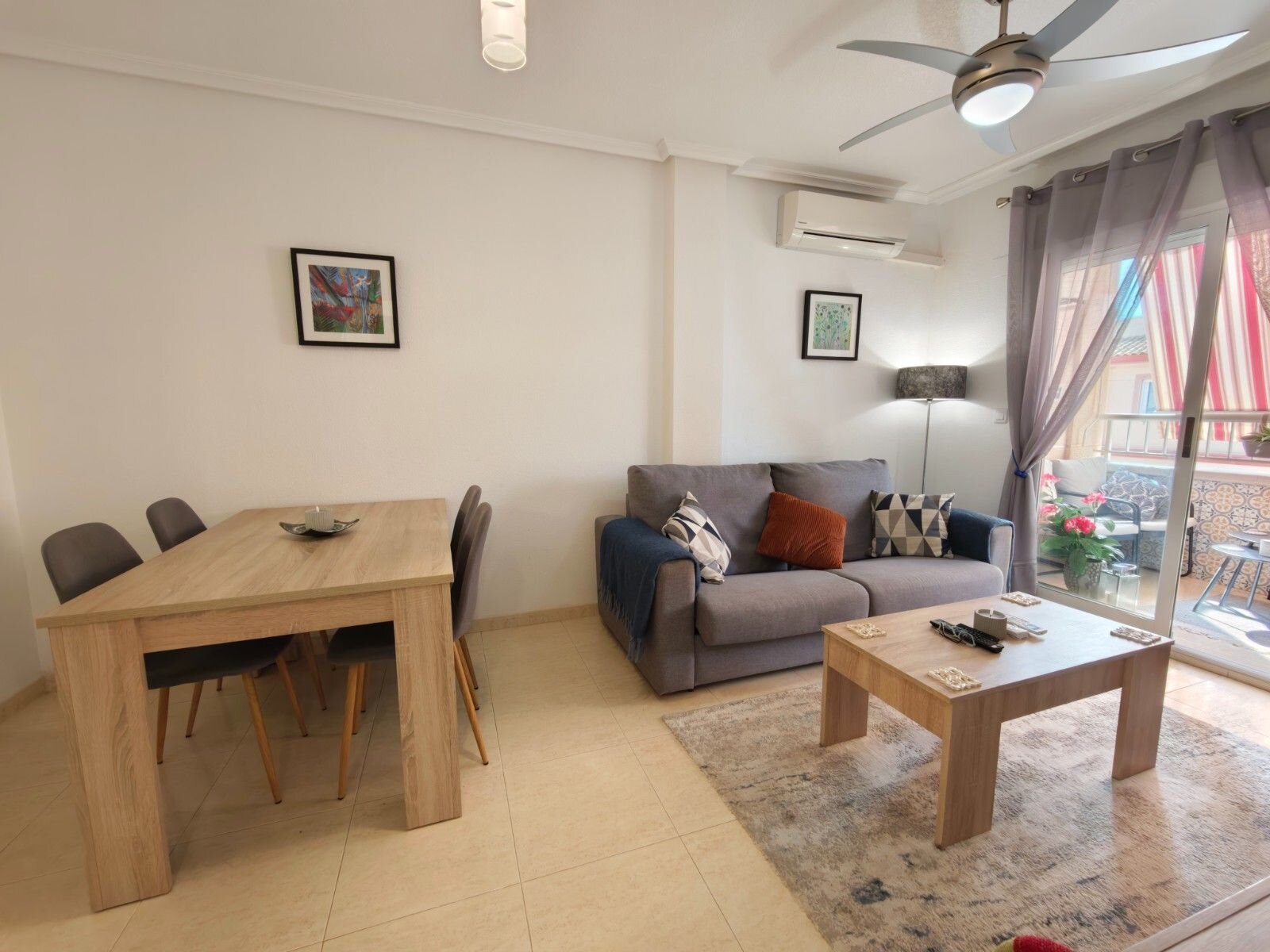 2-Bedroom Apartment in Comunidad Valenciana, Algorfa - Image 10