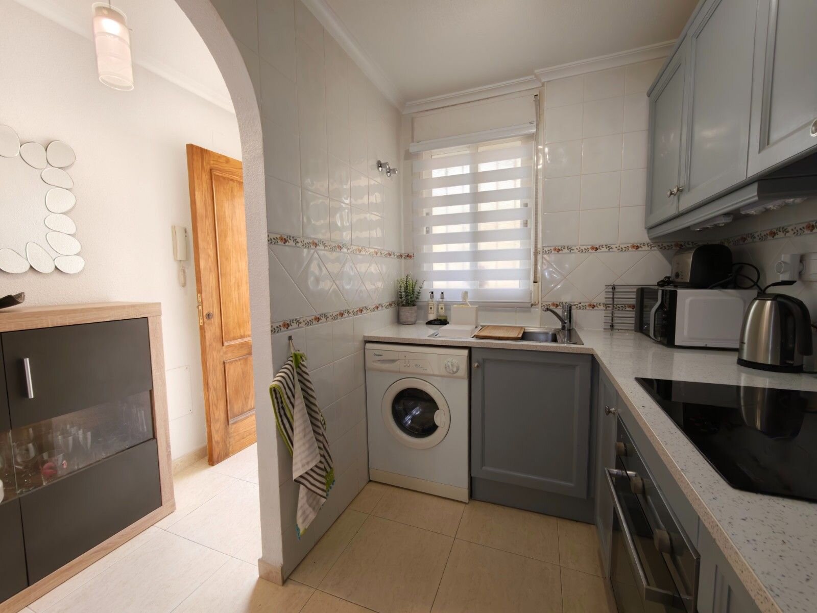 2-Bedroom Apartment in Comunidad Valenciana, Algorfa - Image 24