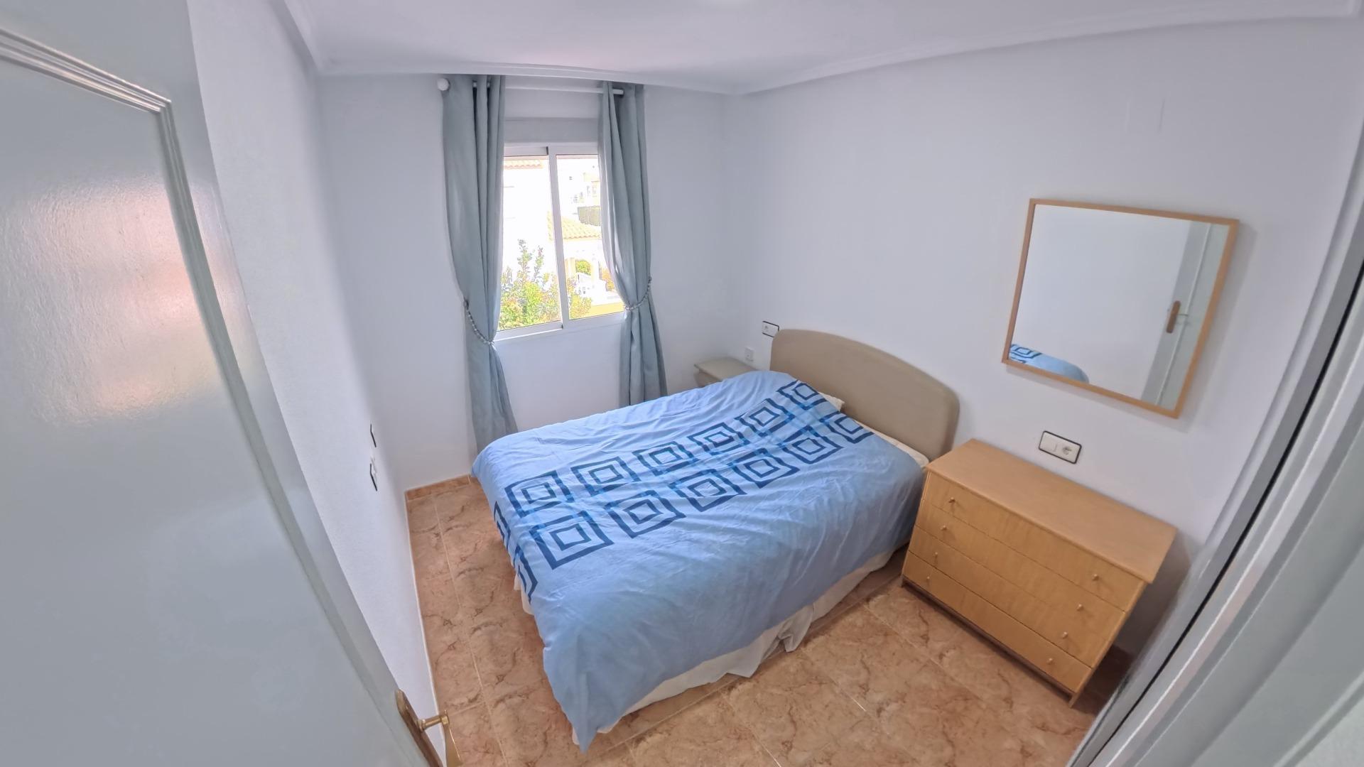 2-Bedroom Bungalow in El Limonar, Torrevieja - Image 10