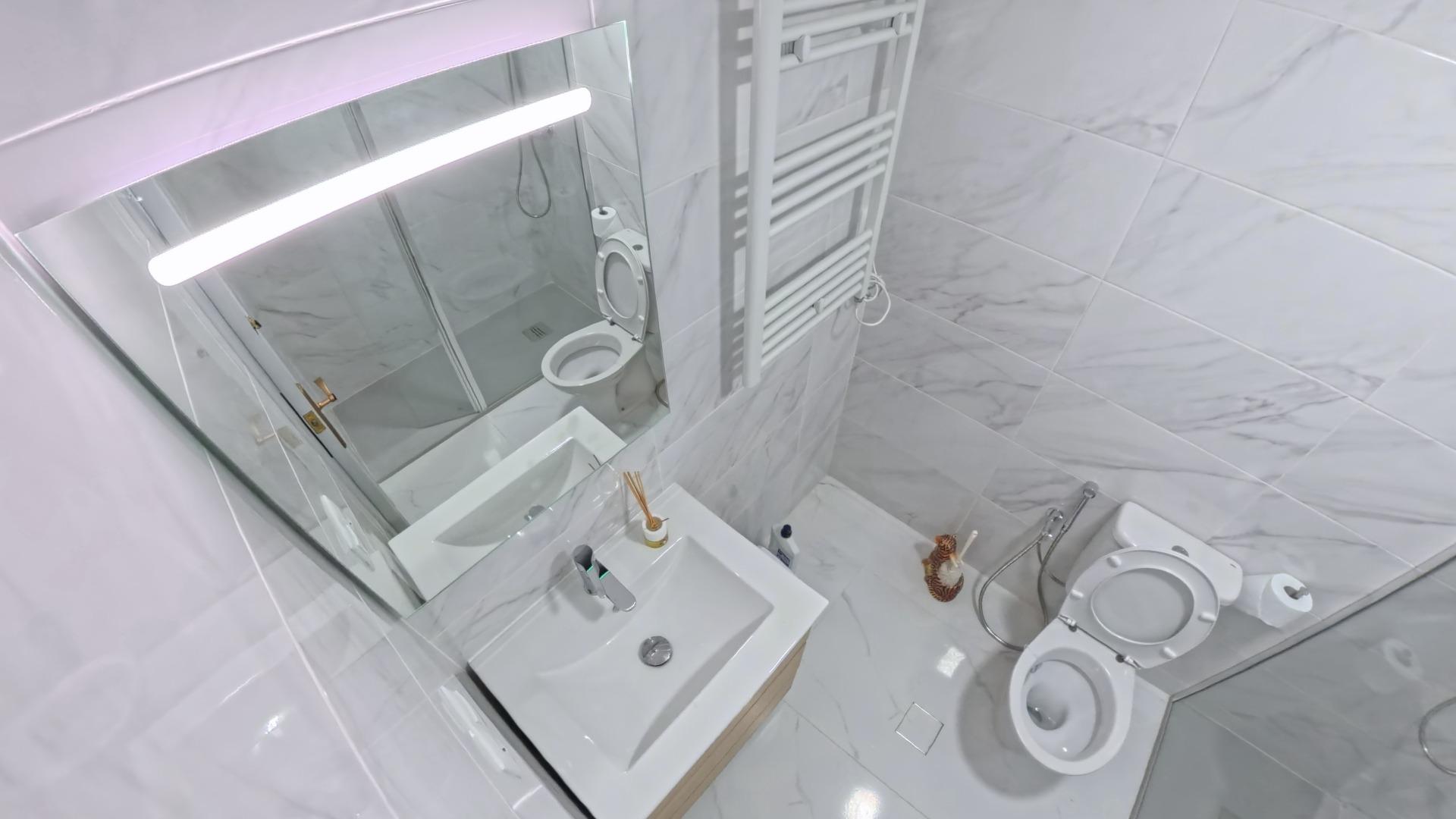 2-Bedroom Bungalow in El Limonar, Torrevieja - Image 15