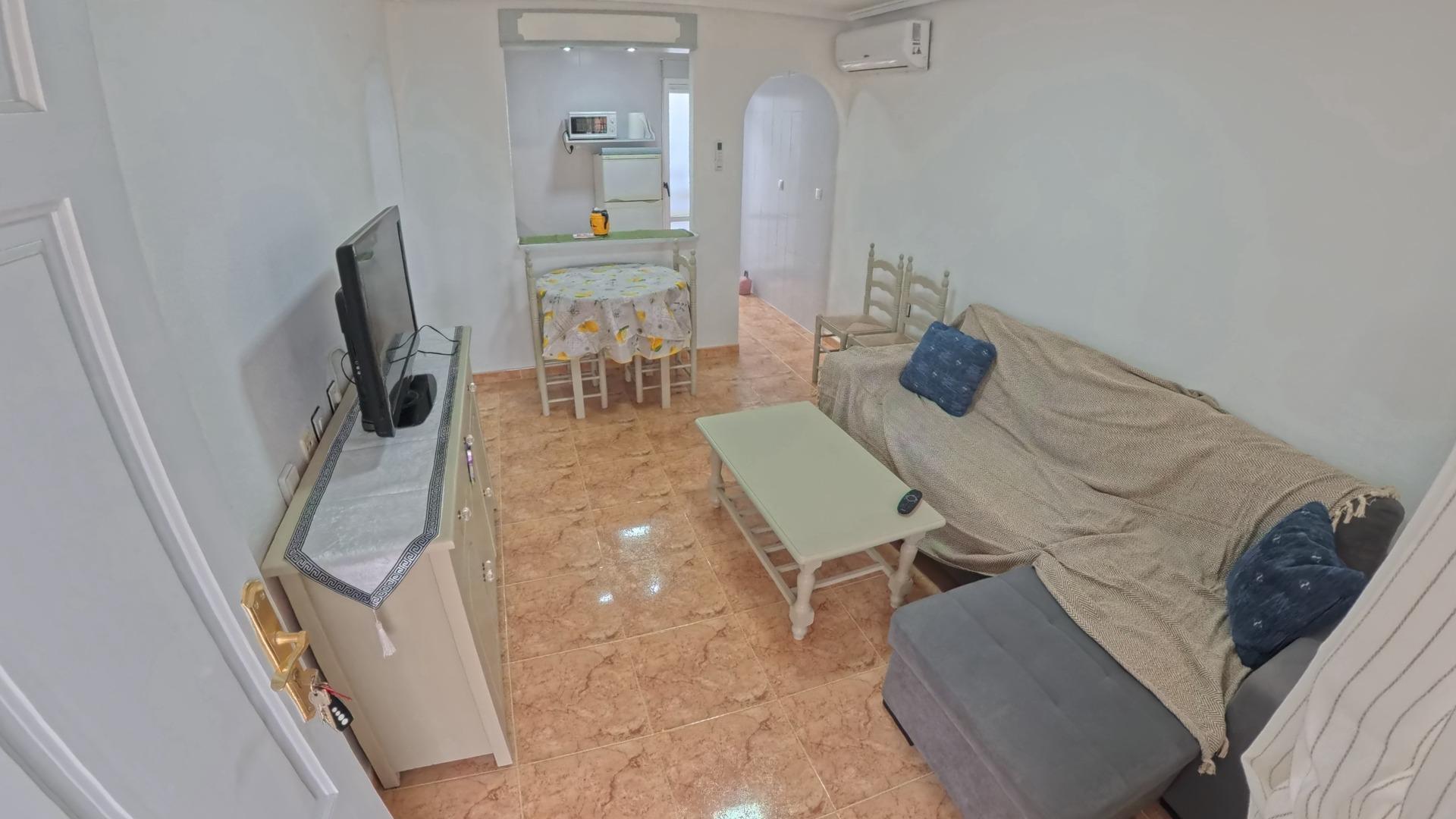 2-Bedroom Bungalow in El Limonar, Torrevieja - Image 6