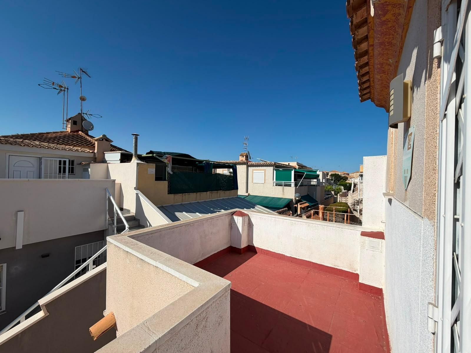 3-Bedroom Quad in Carrefour, Torrevieja - Image 15