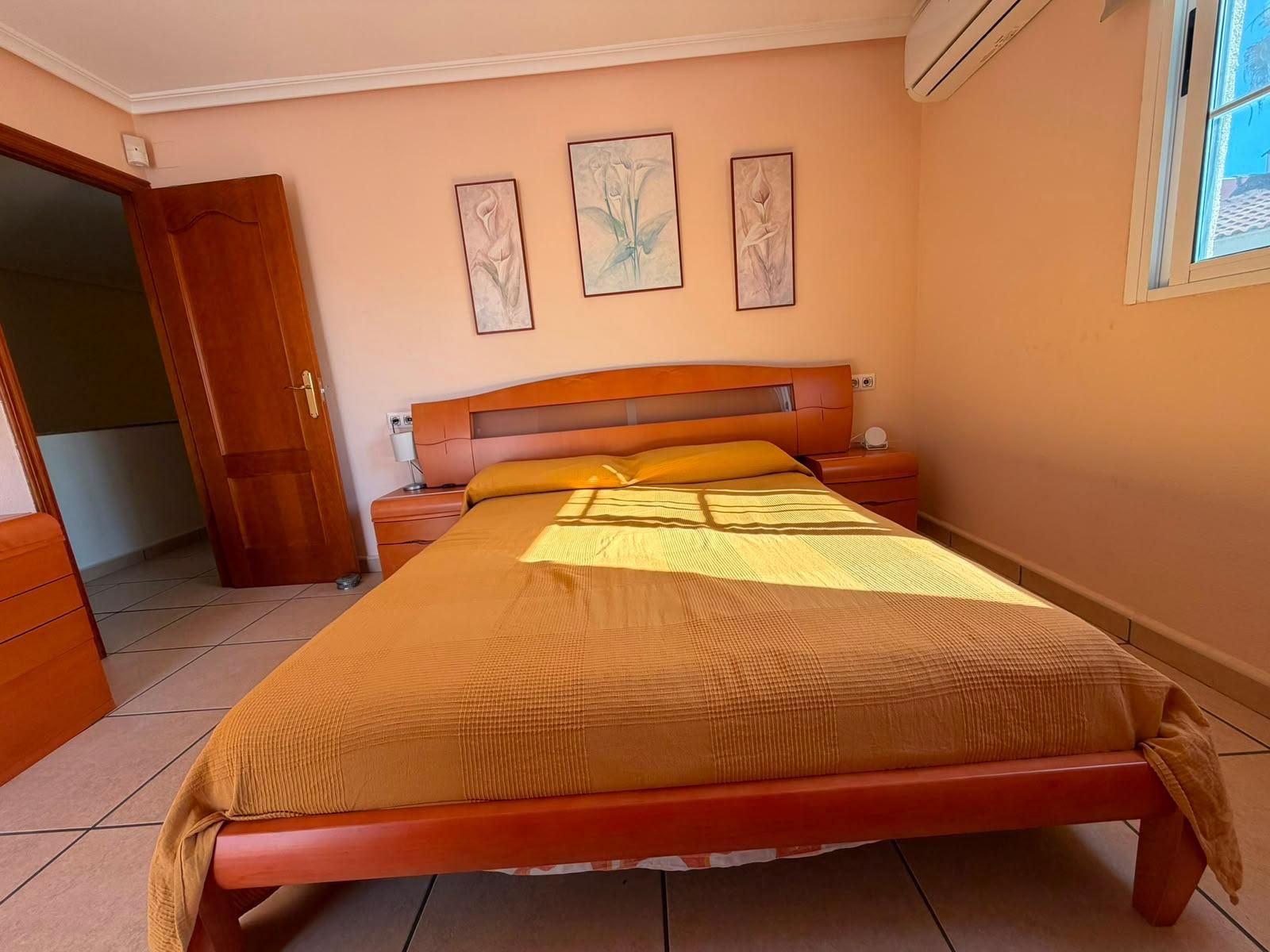 3-Bedroom Quad in Carrefour, Torrevieja - Image 31