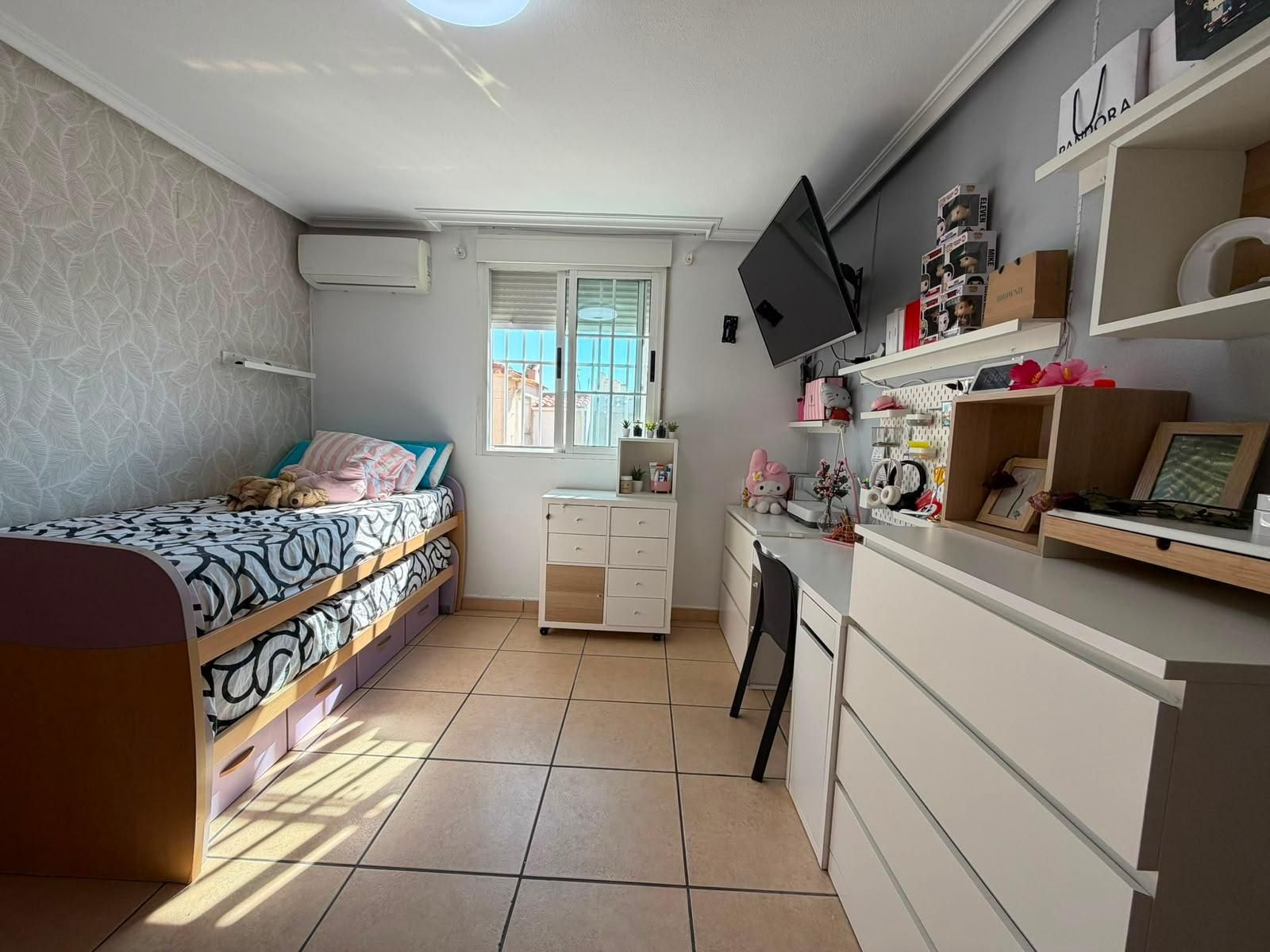 3-Bedroom Quad in Carrefour, Torrevieja - Image 34