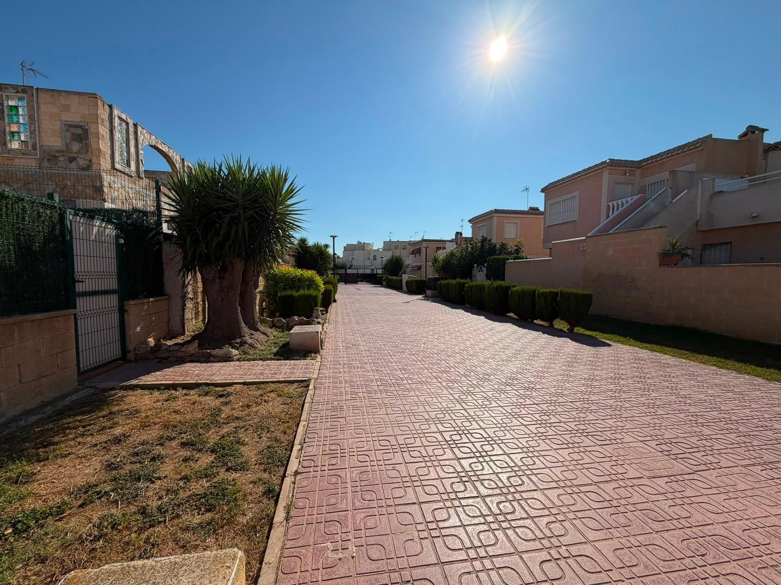 3-Bedroom Quad in Carrefour, Torrevieja - Image 42