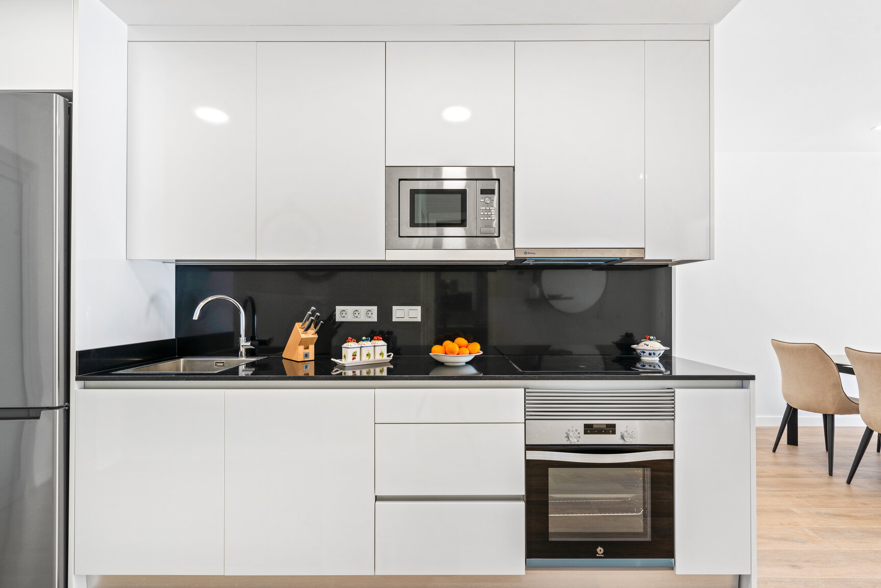 2-Bedroom Penthouse Apartment in Orihuela Costa - Image 4