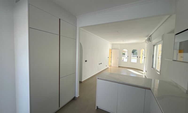 2-Bedroom Villa in Algorfa - Image 33