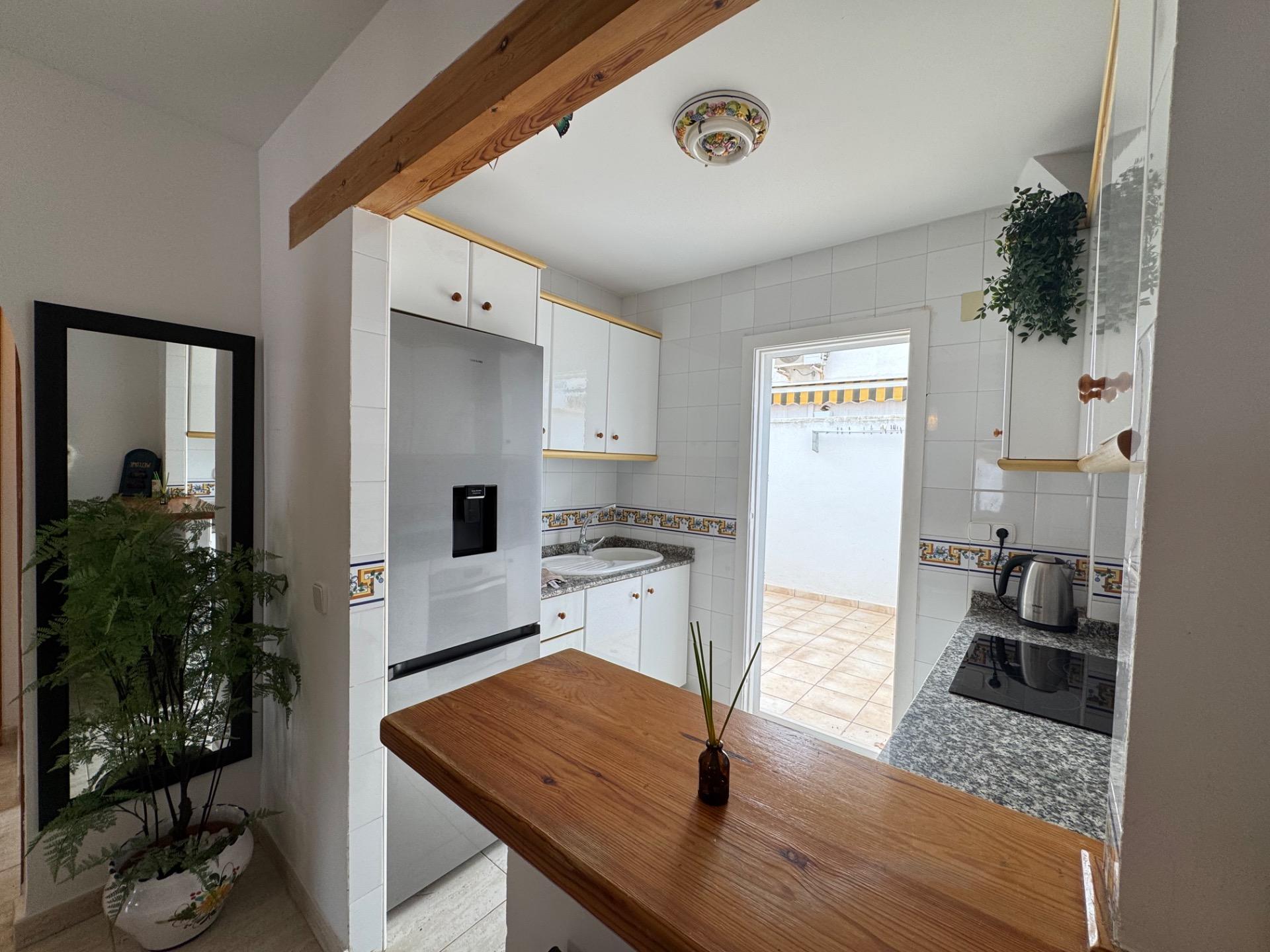 3-Bedroom House in Pilar de la Horadada - Image 11