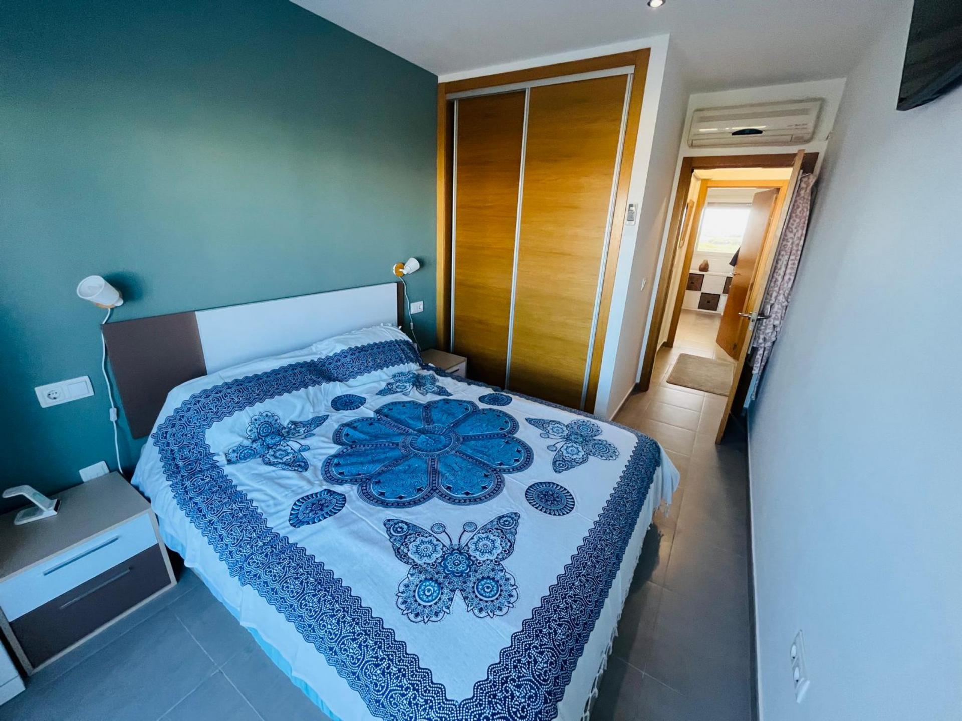 2-Bedroom Apartment in Torre - Pacheco - Image 11