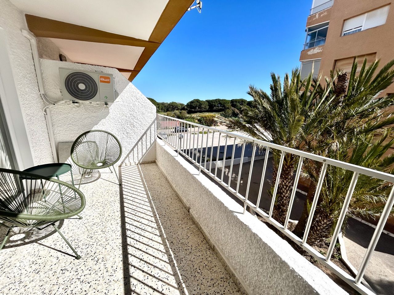 2-Bedroom Apartment in Guardamar del Segura - Image 14
