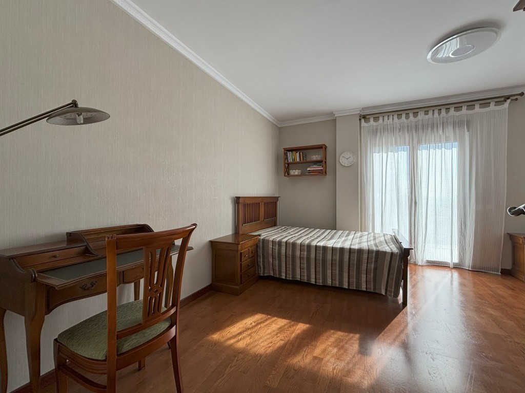 5-Bedroom Villa in Centro de la Ciudad Quesada, Rojales - Image 29