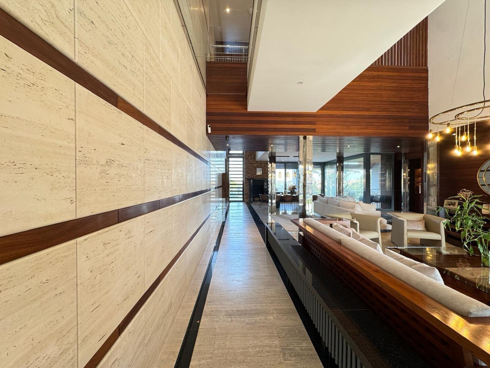 7-Bedroom Villa in Altos de Campoamor, Orihuela Costa - Image 24