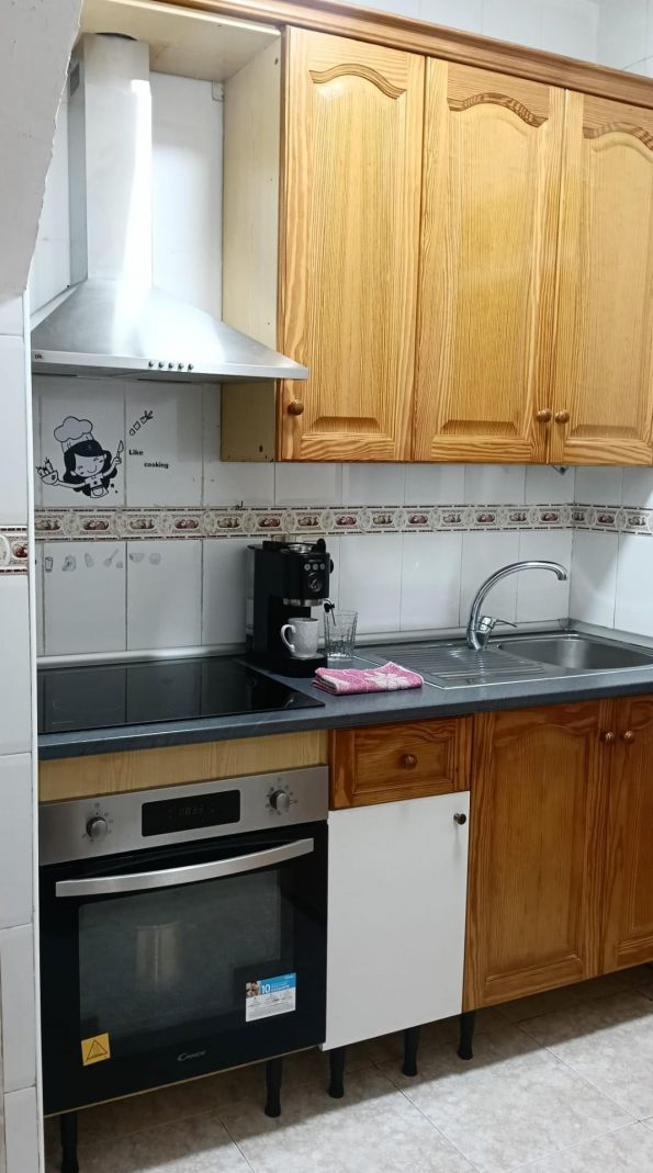 4-Bedroom House in Torretas, Torrevieja - Image 10