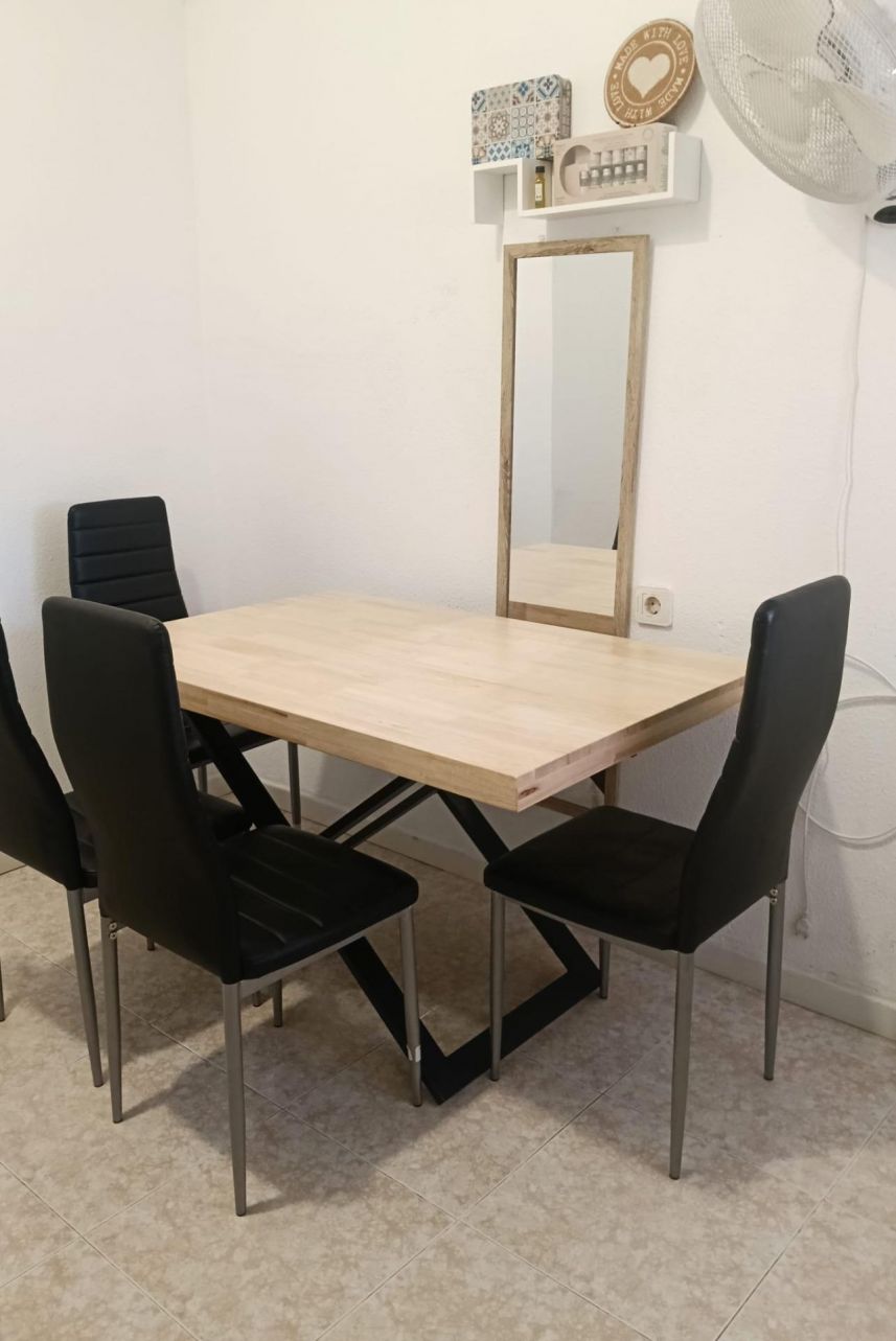 4-Bedroom House in Torretas, Torrevieja - Image 25