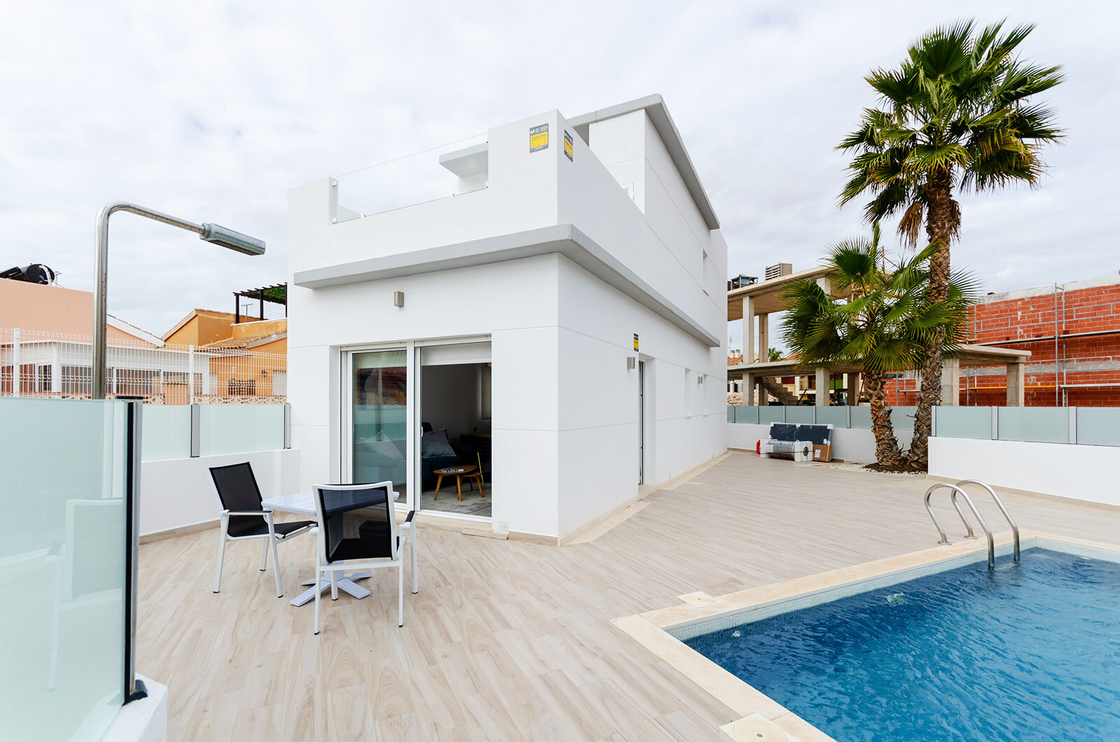 3-Bedroom Townhouse in Torrevieja - Image 1