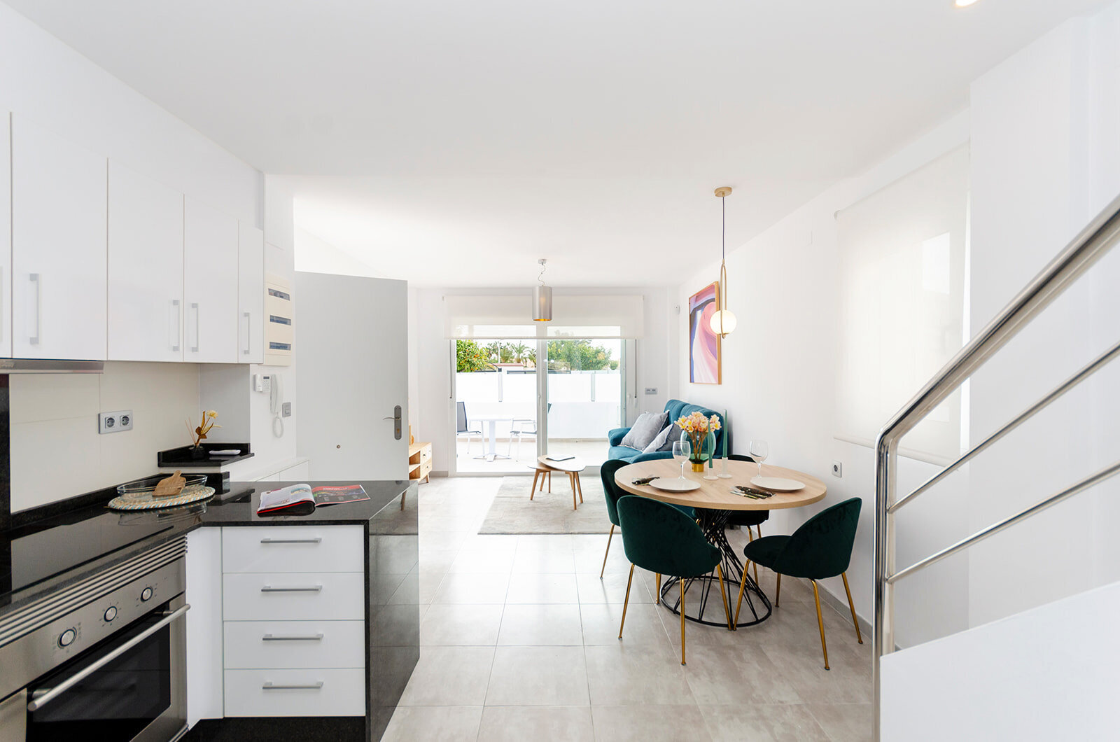 3-Bedroom Townhouse in Torrevieja - Image 18