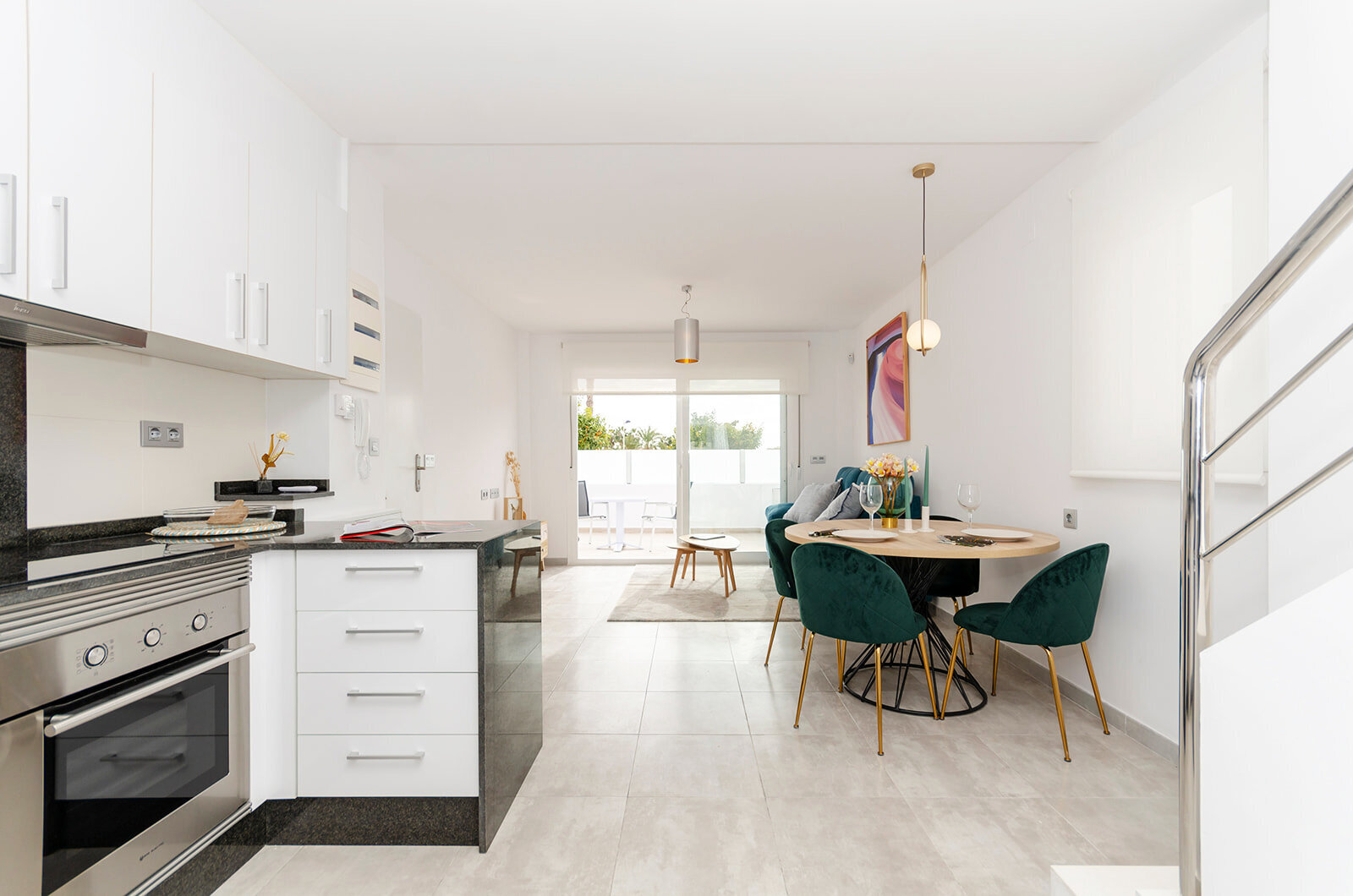 3-Bedroom Townhouse in Torrevieja - Image 21