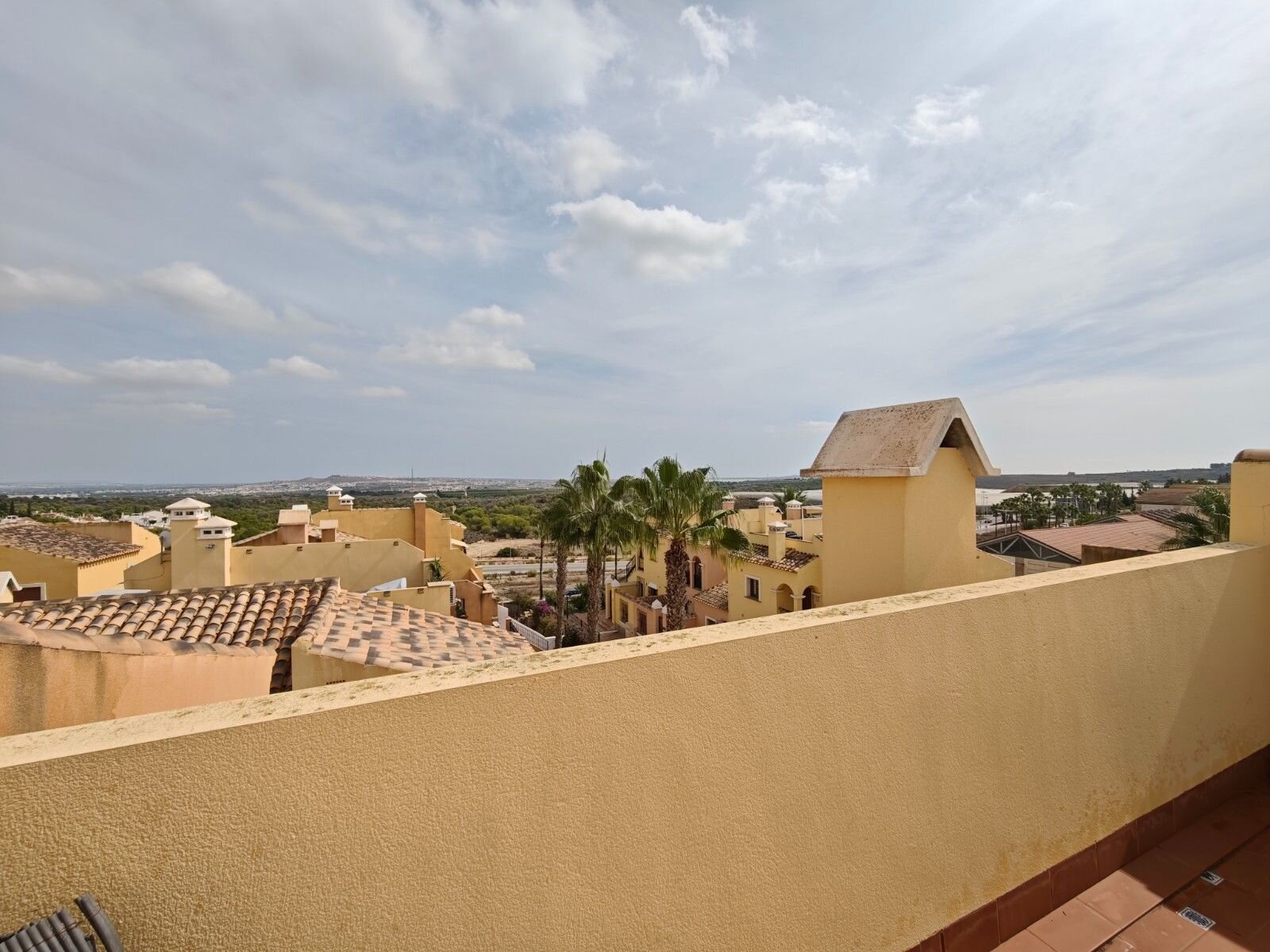 2-Bedroom Apartment in Comunidad Valenciana, Algorfa - Image 17