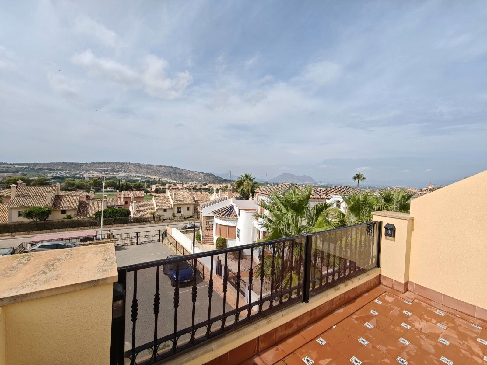 2-Bedroom Apartment in Comunidad Valenciana, Algorfa - Image 18