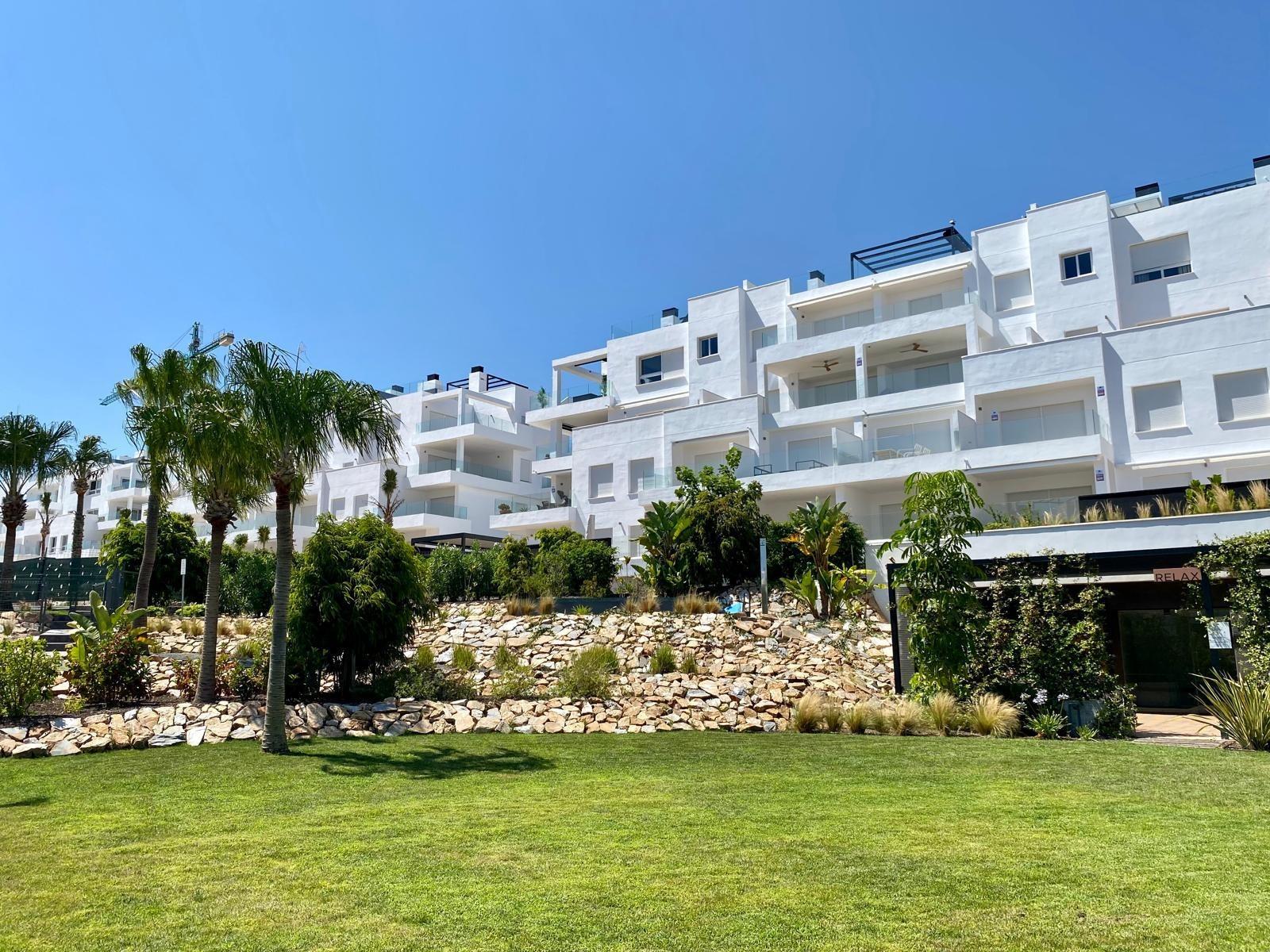 Ático de 3 Dormitorios en Los Balcones - Los Altos del Edén, Torrevieja - Image 26